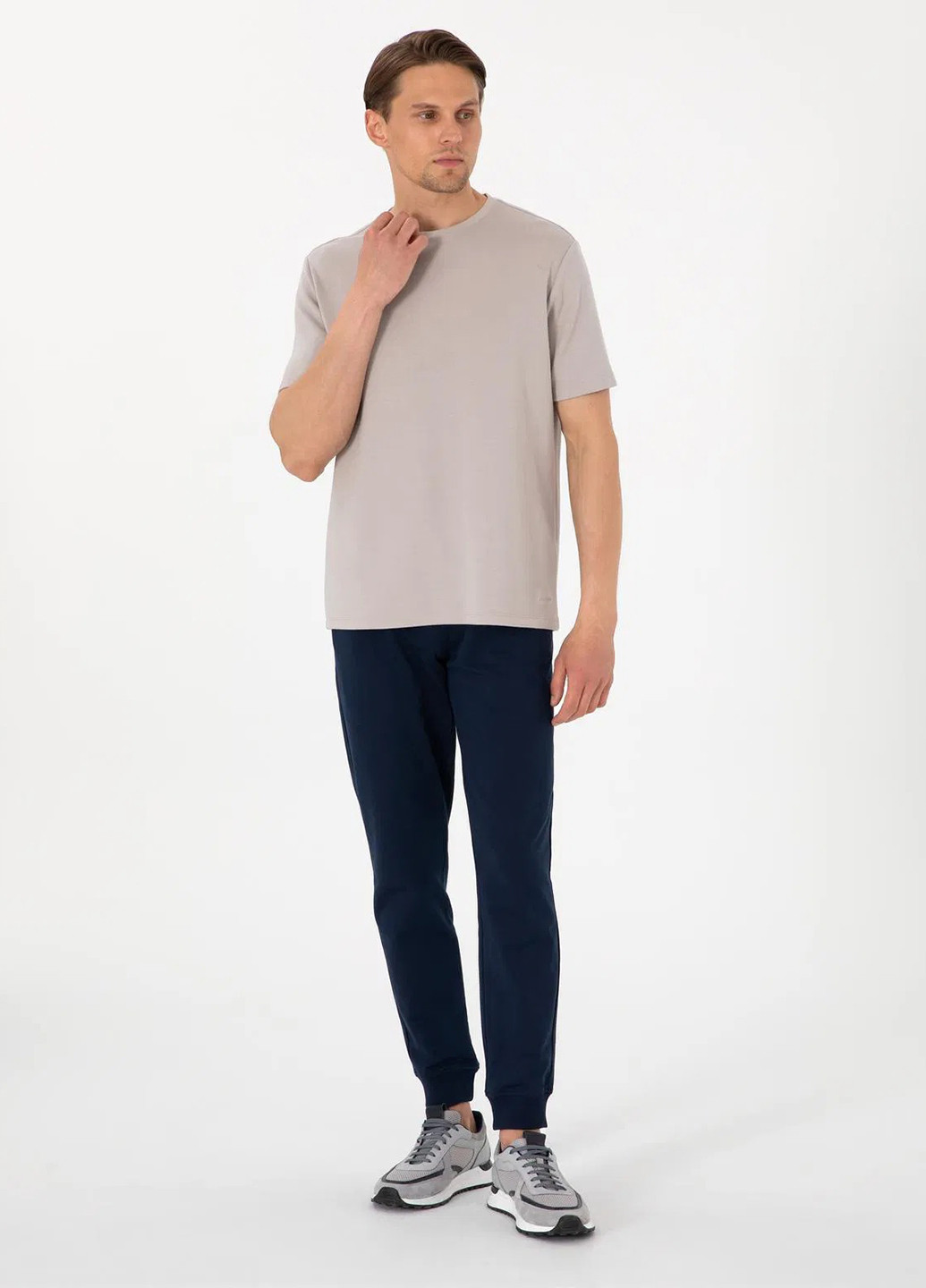 Темно-синие кэжуал демисезонные джоггеры брюки Pierre Cardin