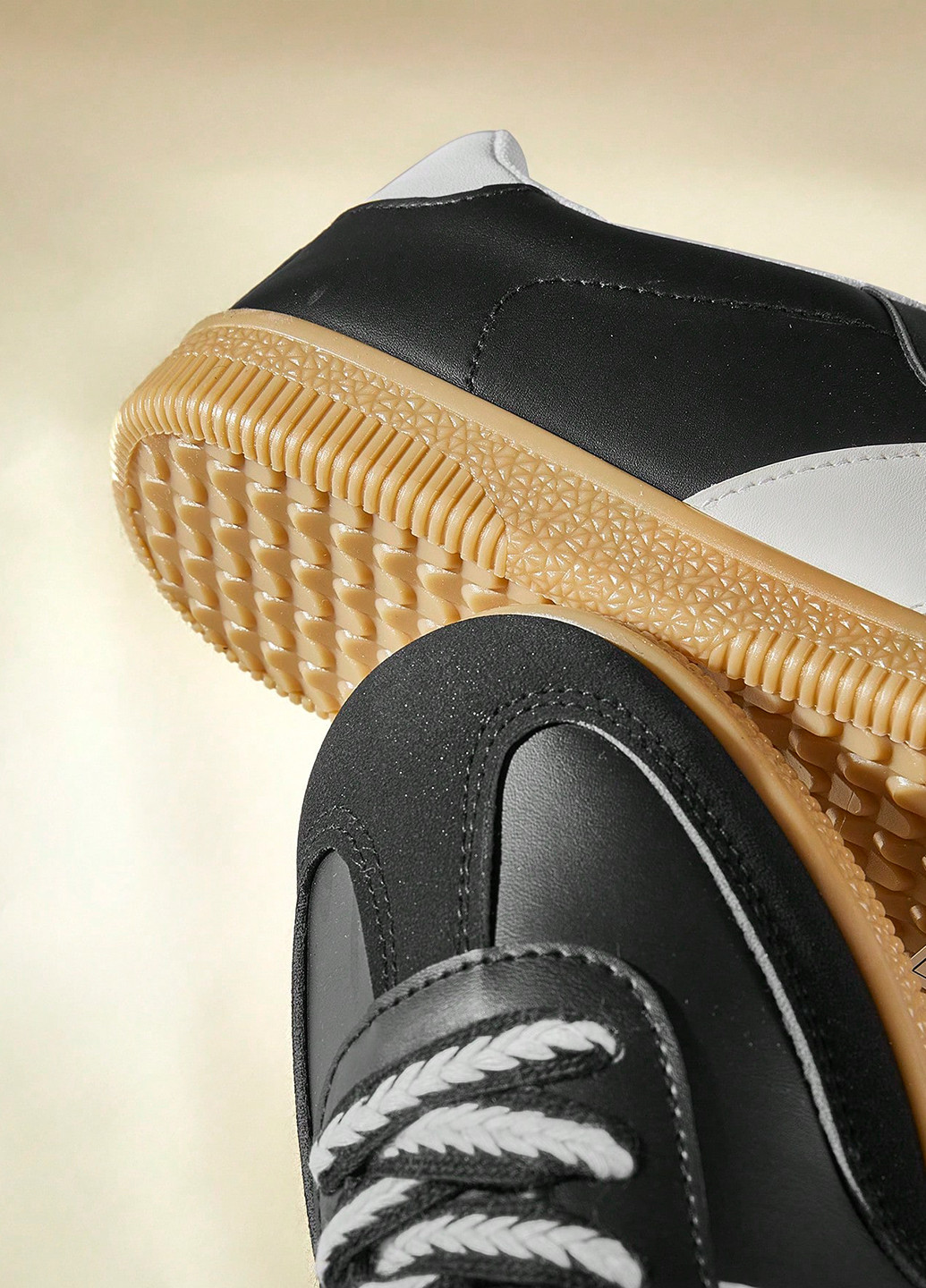 Кросівки SHEIN чорні демісезони (332389475)