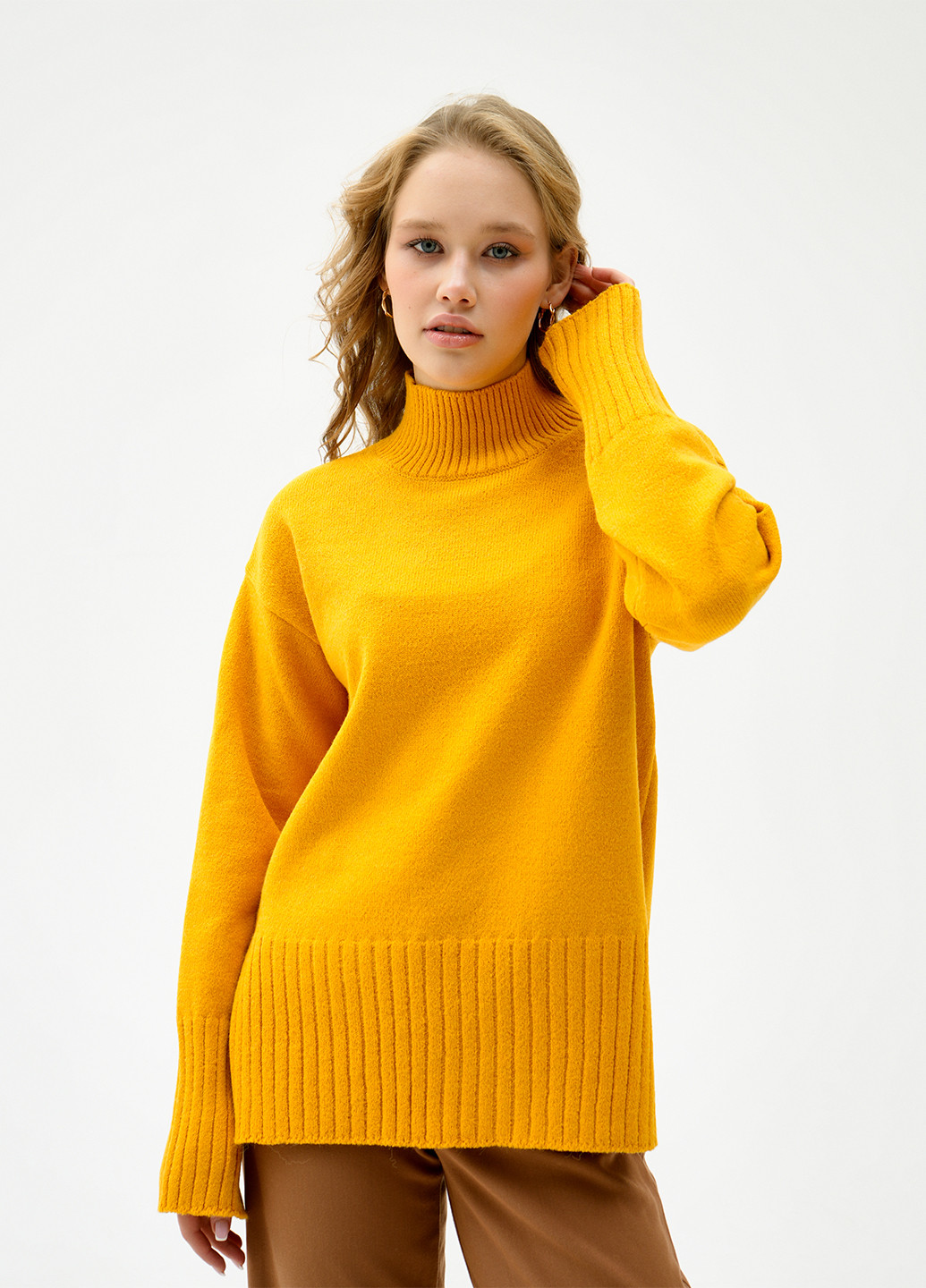Желтый зимний свитер Sewel