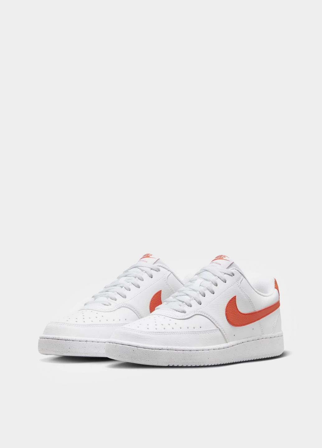Белые демисезонные кроссовки dh2987-108 Nike COURT VISION LO NN