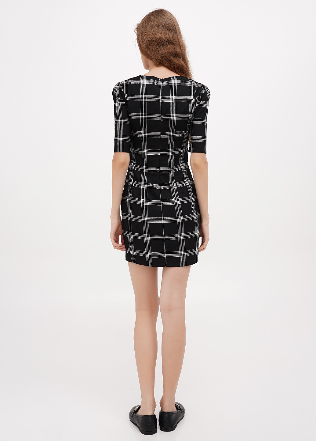 Чорна кежуал сукня Sassofono в клітинку