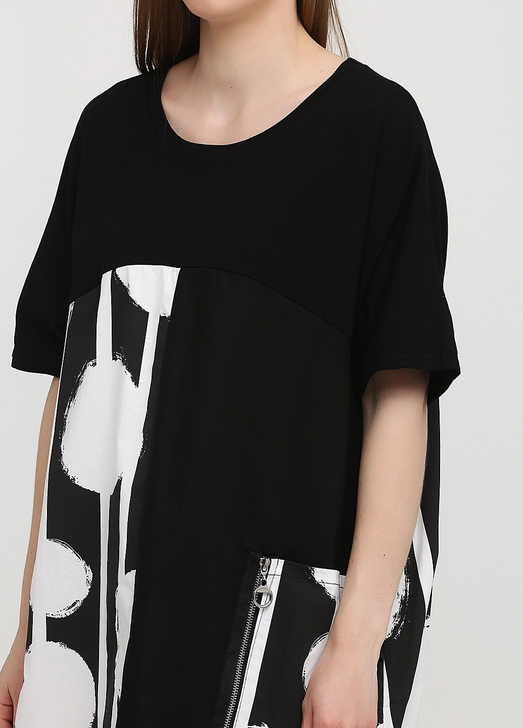 Черное кэжуал платье платье-футболка, оверсайз 158С с абстрактным узором