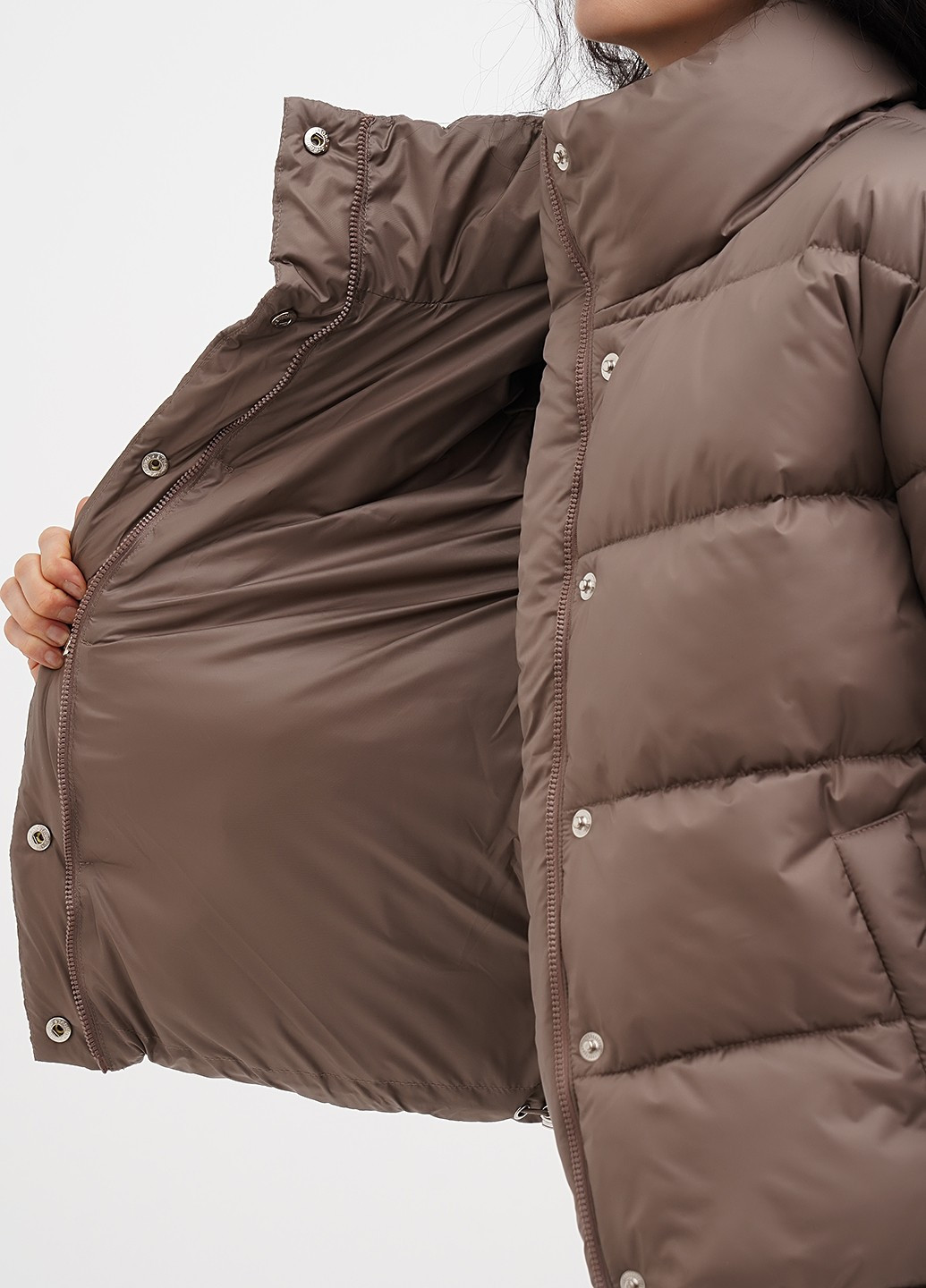 Коричнева демісезонна куртка EQUILIBRI