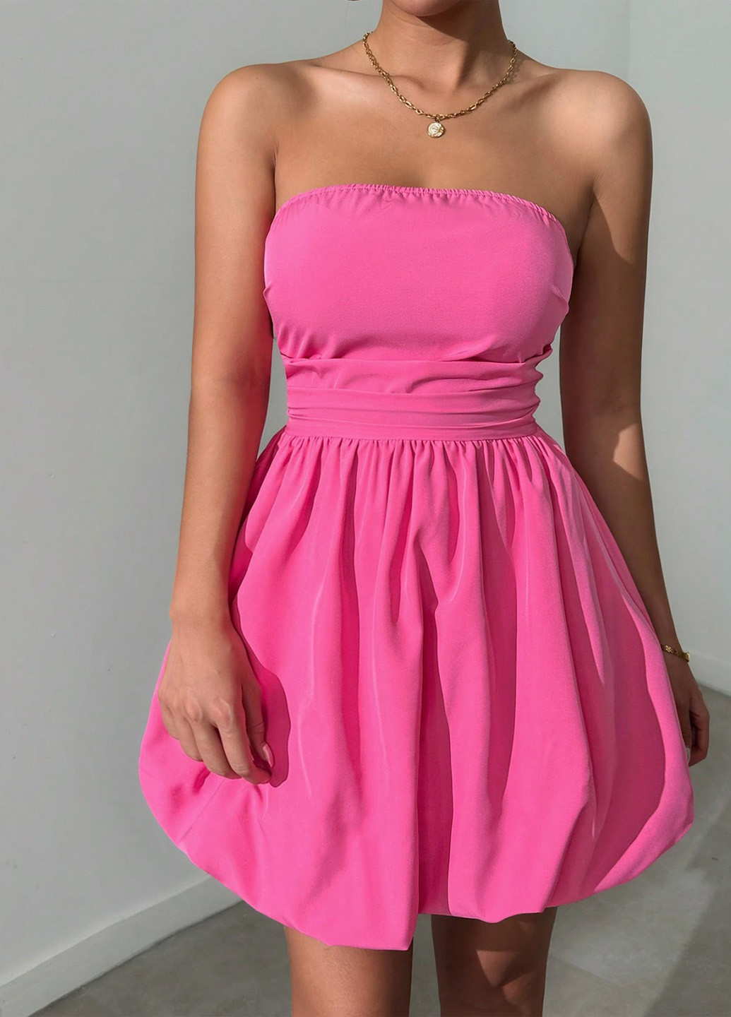 Розовое коктейльное, вечернее платье бандажное, бэби долл, с открытой спиной SHEIN однотонное