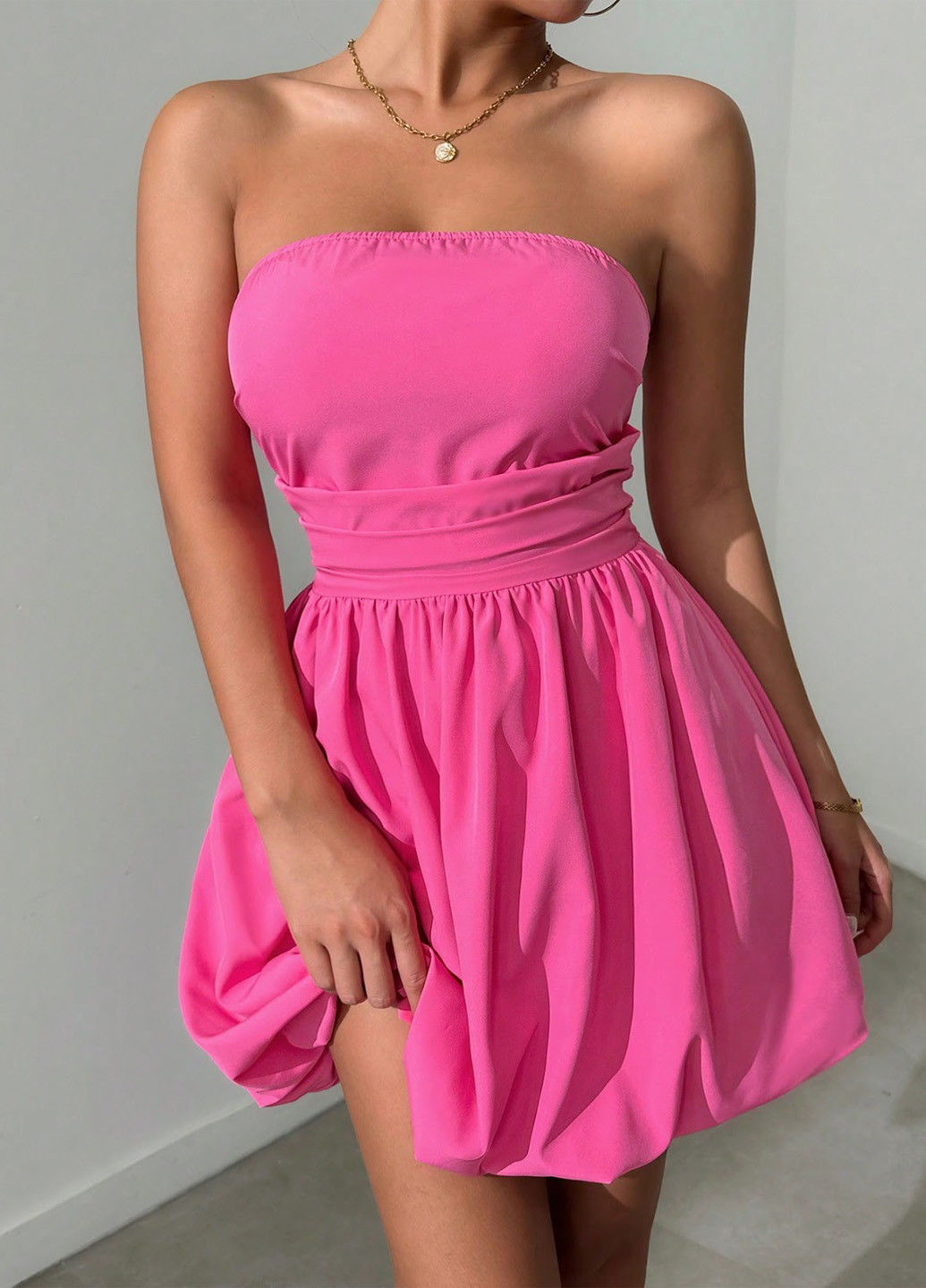 Розовое коктейльное, вечернее платье бандажное, бэби долл, с открытой спиной SHEIN однотонное