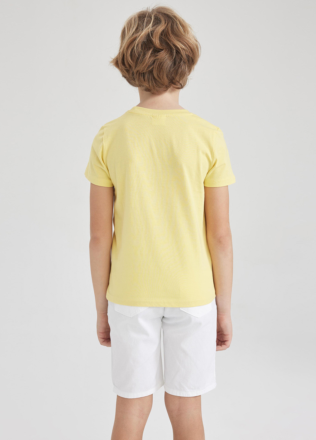 Желтая летняя футболка DeFacto