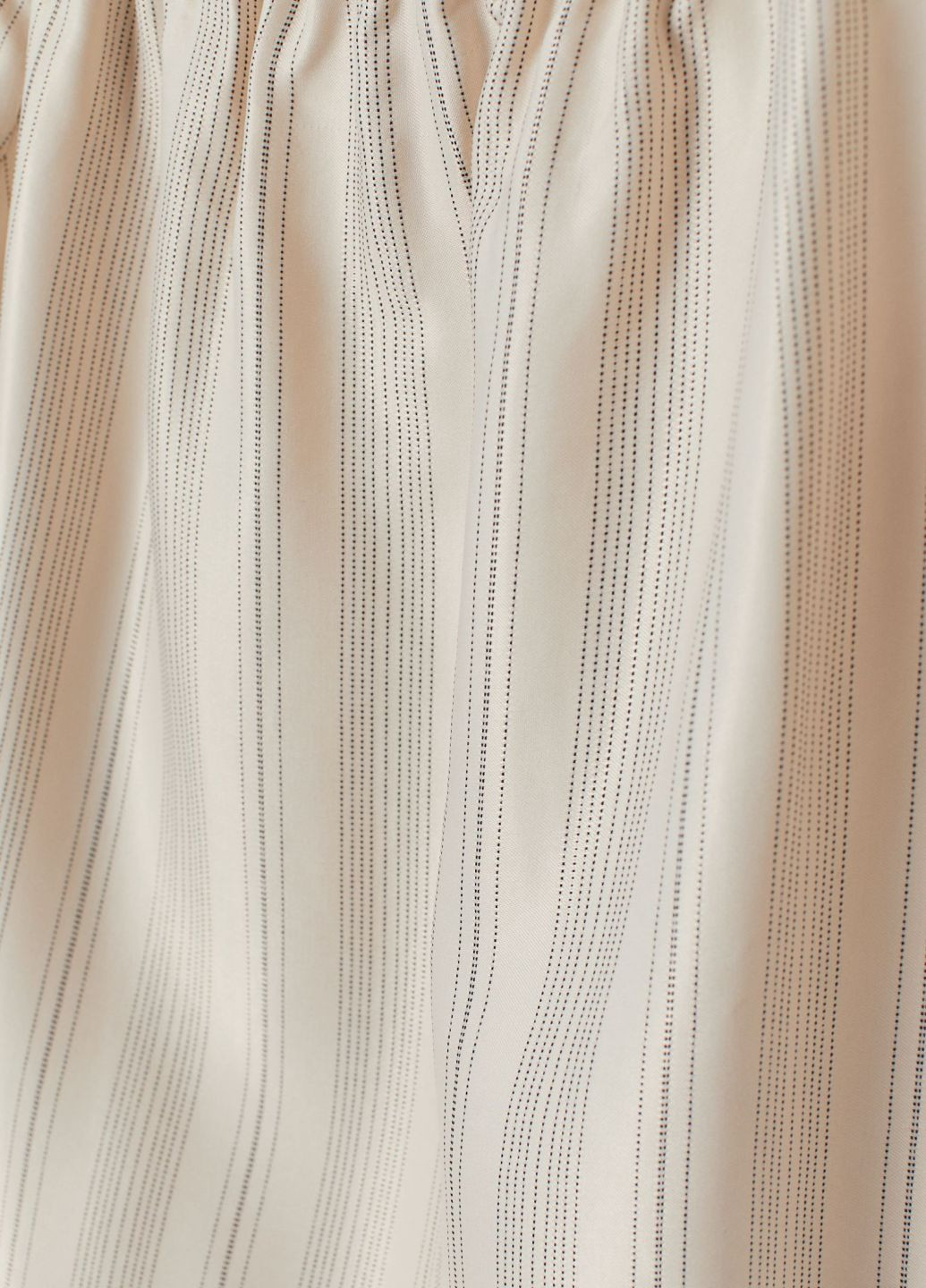 Бежева блуза H&M