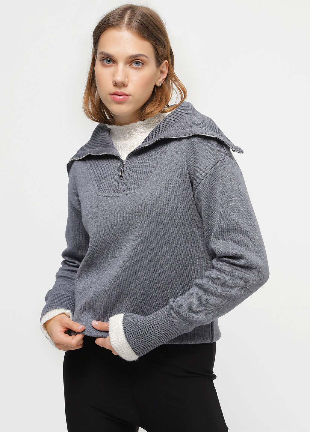 Сірий демісезонний светр Braska 018-1/316