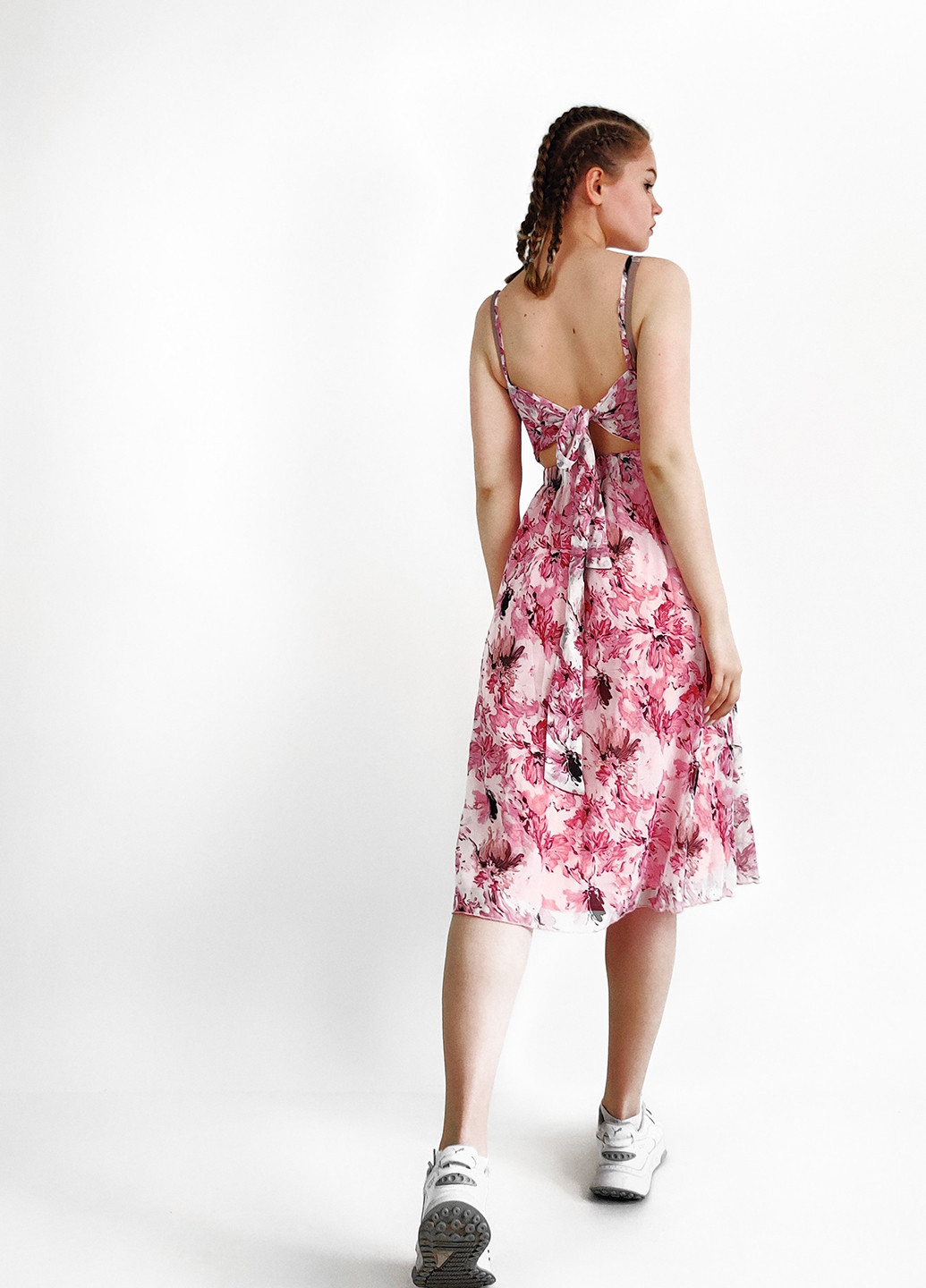 Розовое кэжуал платье клеш Boohoo с цветочным принтом
