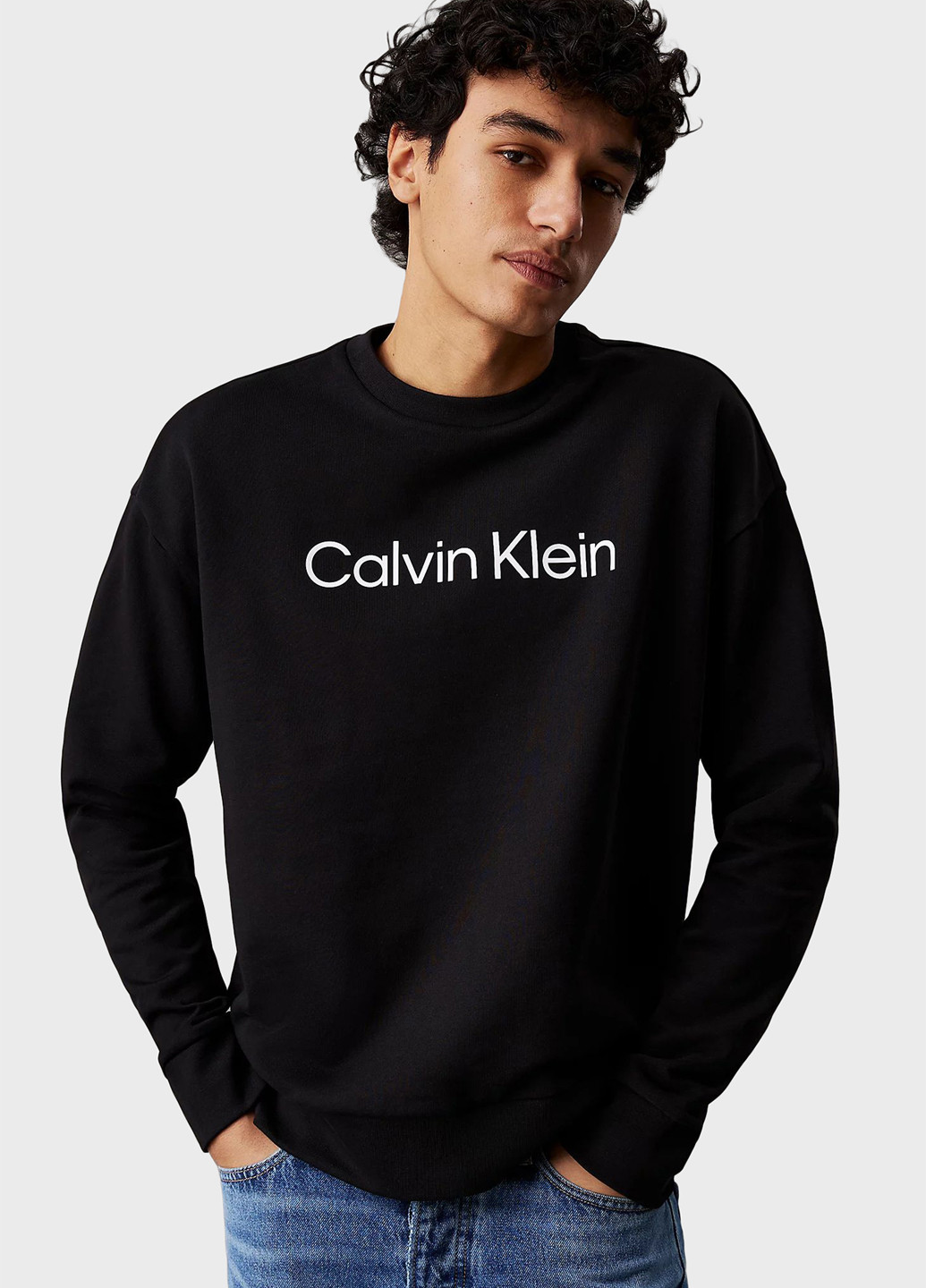 Черный свитшот Calvin Klein логотип без декора (366431789)