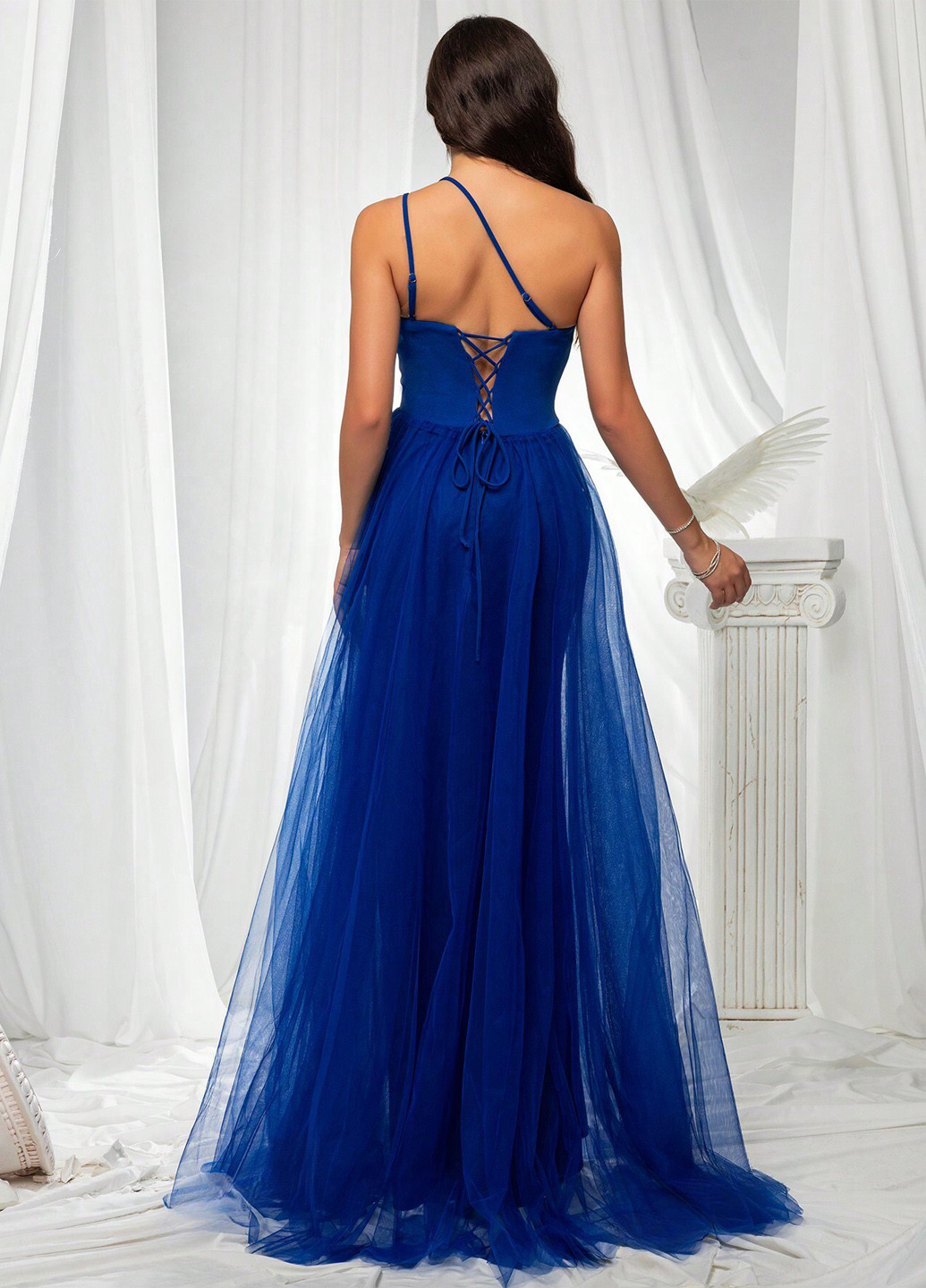 Синее вечернее платье с открытой спиной, на одно плечо SHEIN однотонное