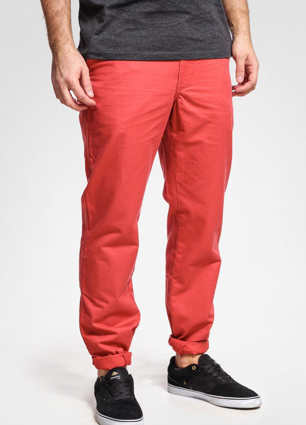 Красные демисезонные зауженные джинсы Quiksilver