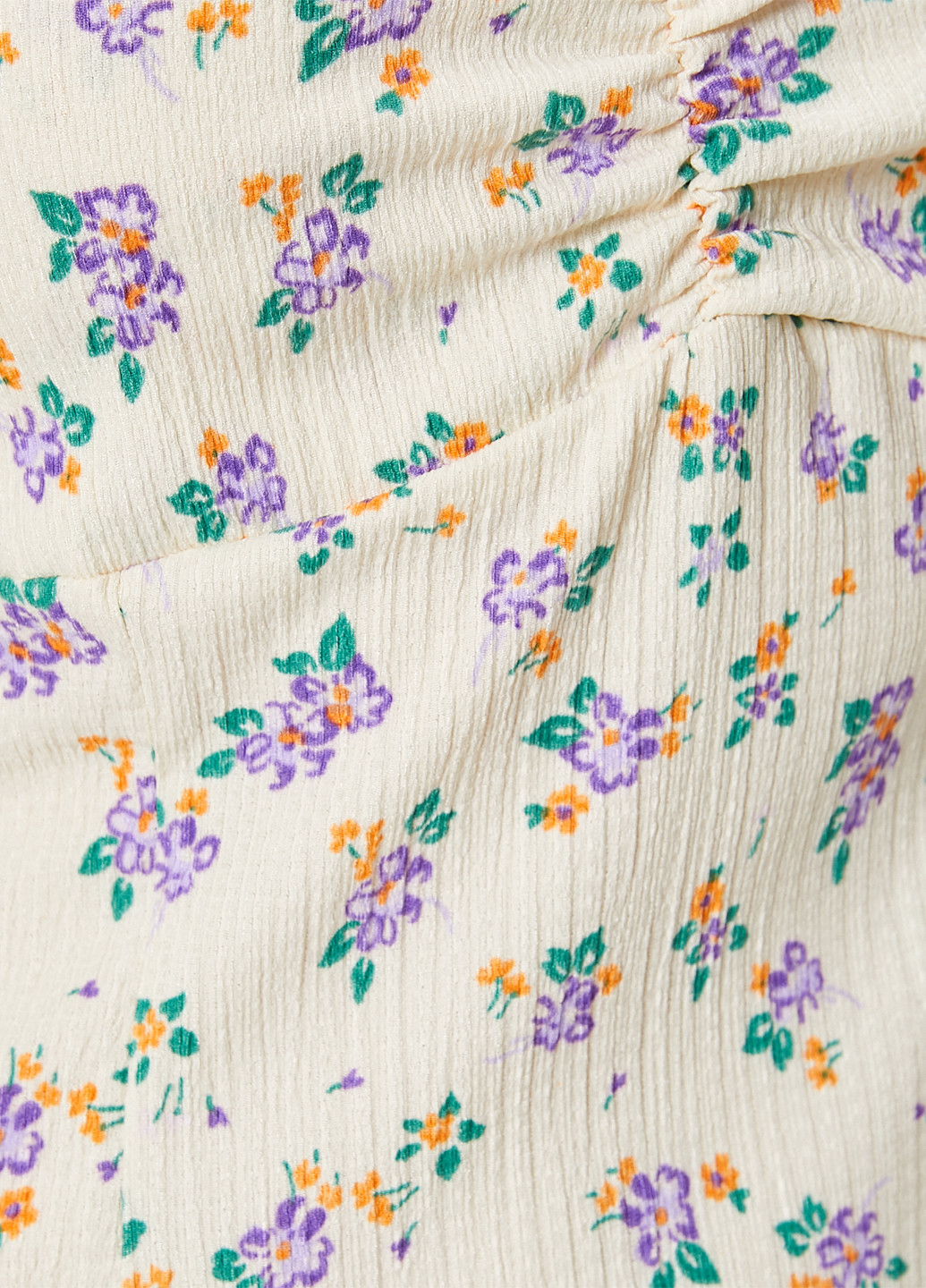 Молочное кэжуал платье а-силуэт KOTON с цветочным принтом