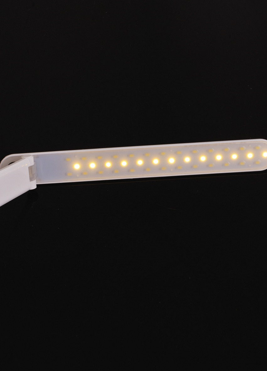 Настольная светодиодная лампа SL-123 LED 8W WH WC Brille (253881655)