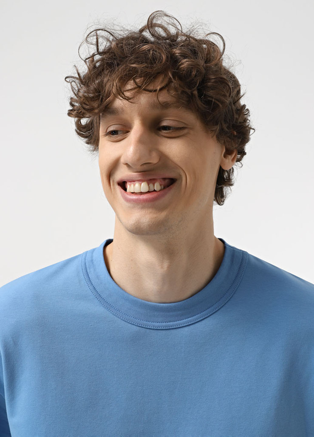 Темно-голубая футболка Promin