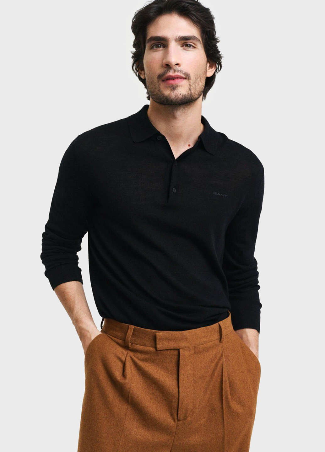 Чорний зимовий светр Gant