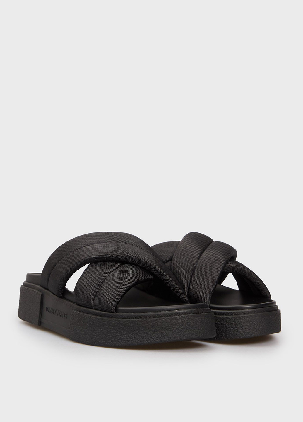 Черные шлепанцы Tommy Jeans с логотипом