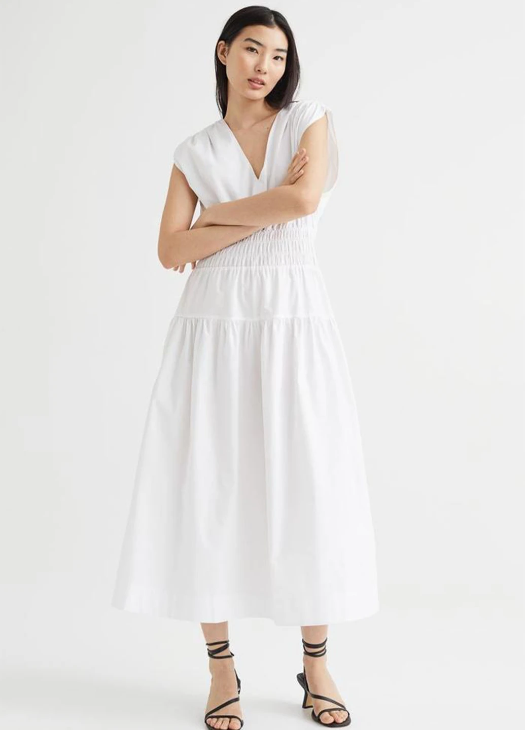 Белое кэжуал платье H&M однотонное