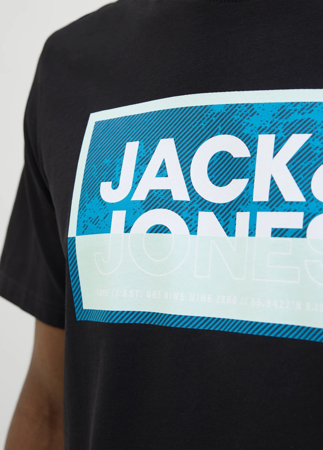 Черная футболка Jack & Jones