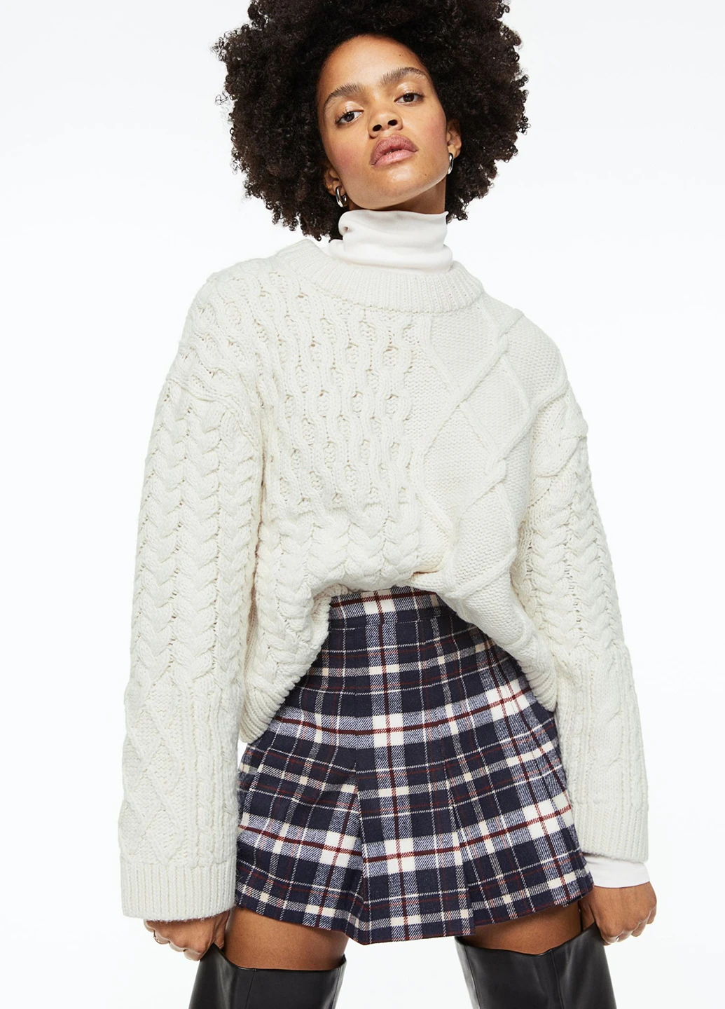 Молочний зимовий светр зимовий джемпер H&M