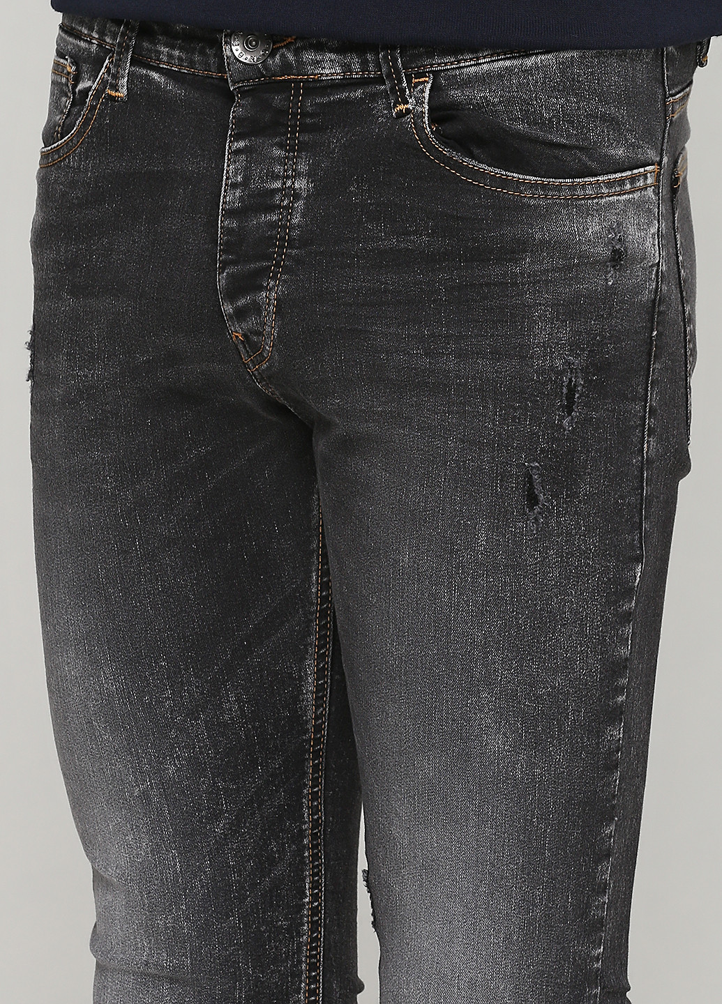 Темно-серые демисезонные зауженные джинсы United Colors of Benetton