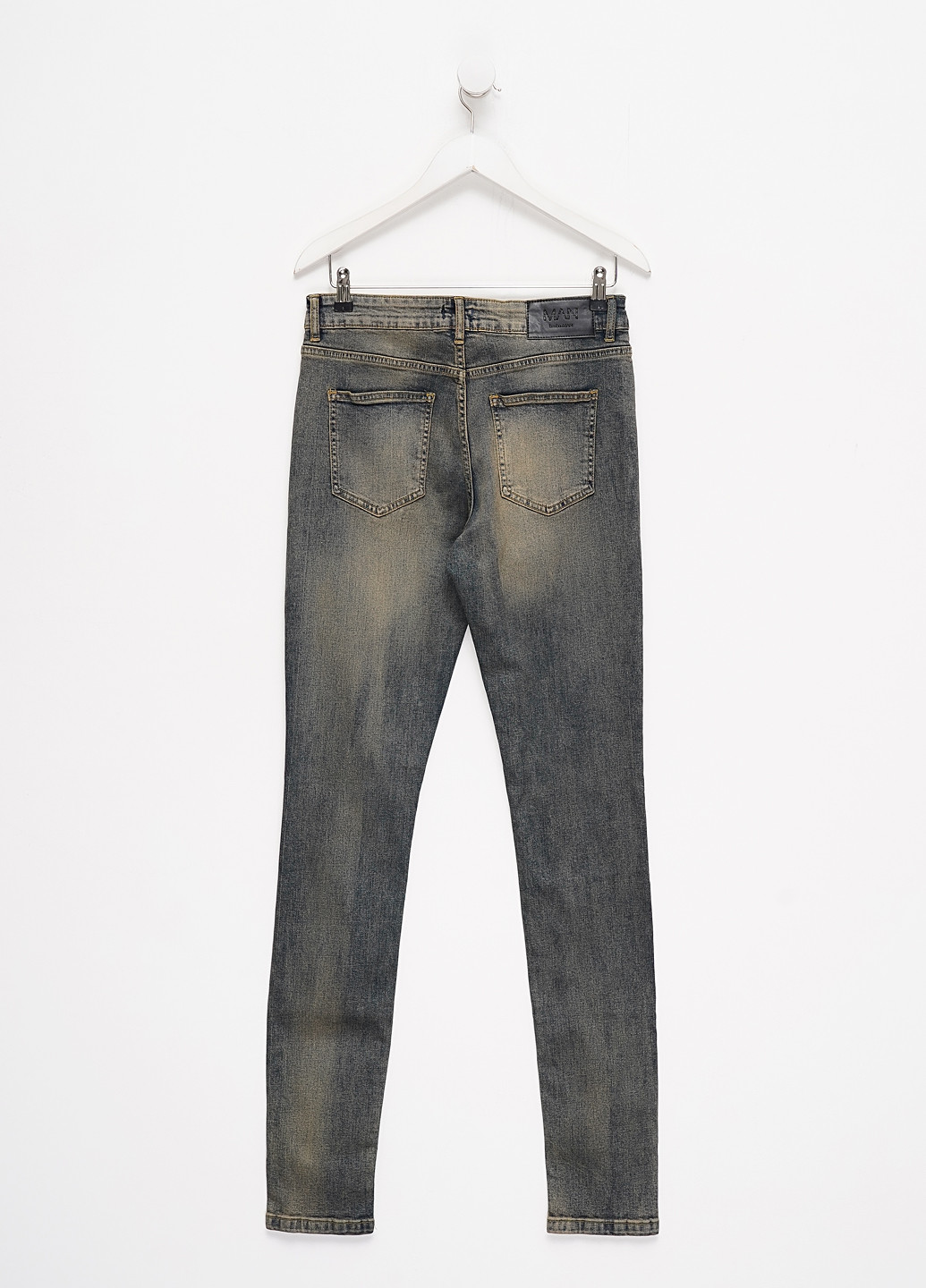 Темно-голубые демисезонные зауженные джинсы Boohoo