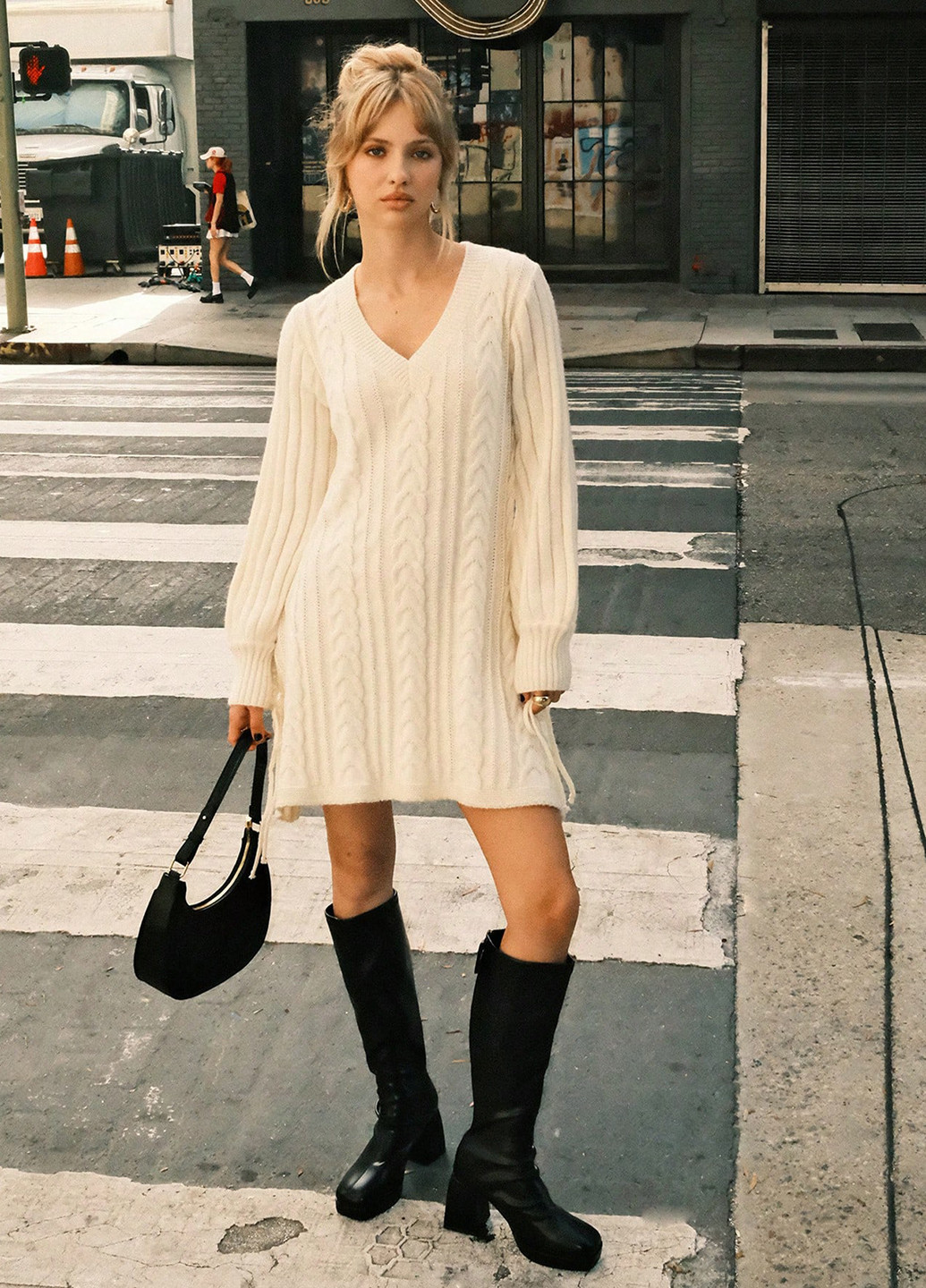 Кремовое кэжуал платье платье-свитер SHEIN однотонное