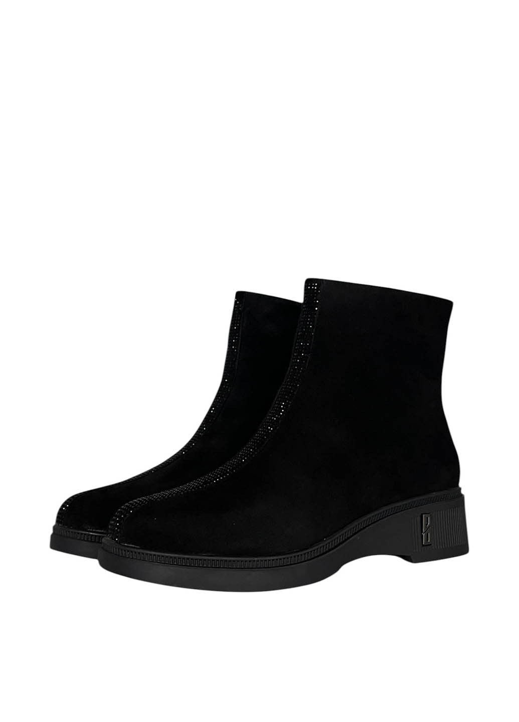 Зимние ботинки Meego со стразами из натуральной замши