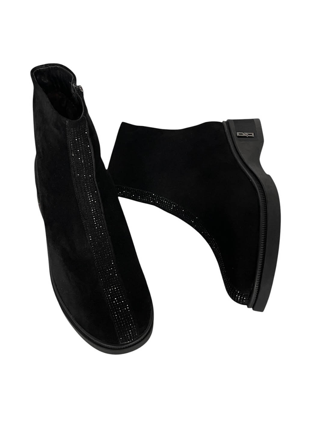 Зимние ботинки Meego со стразами из натуральной замши