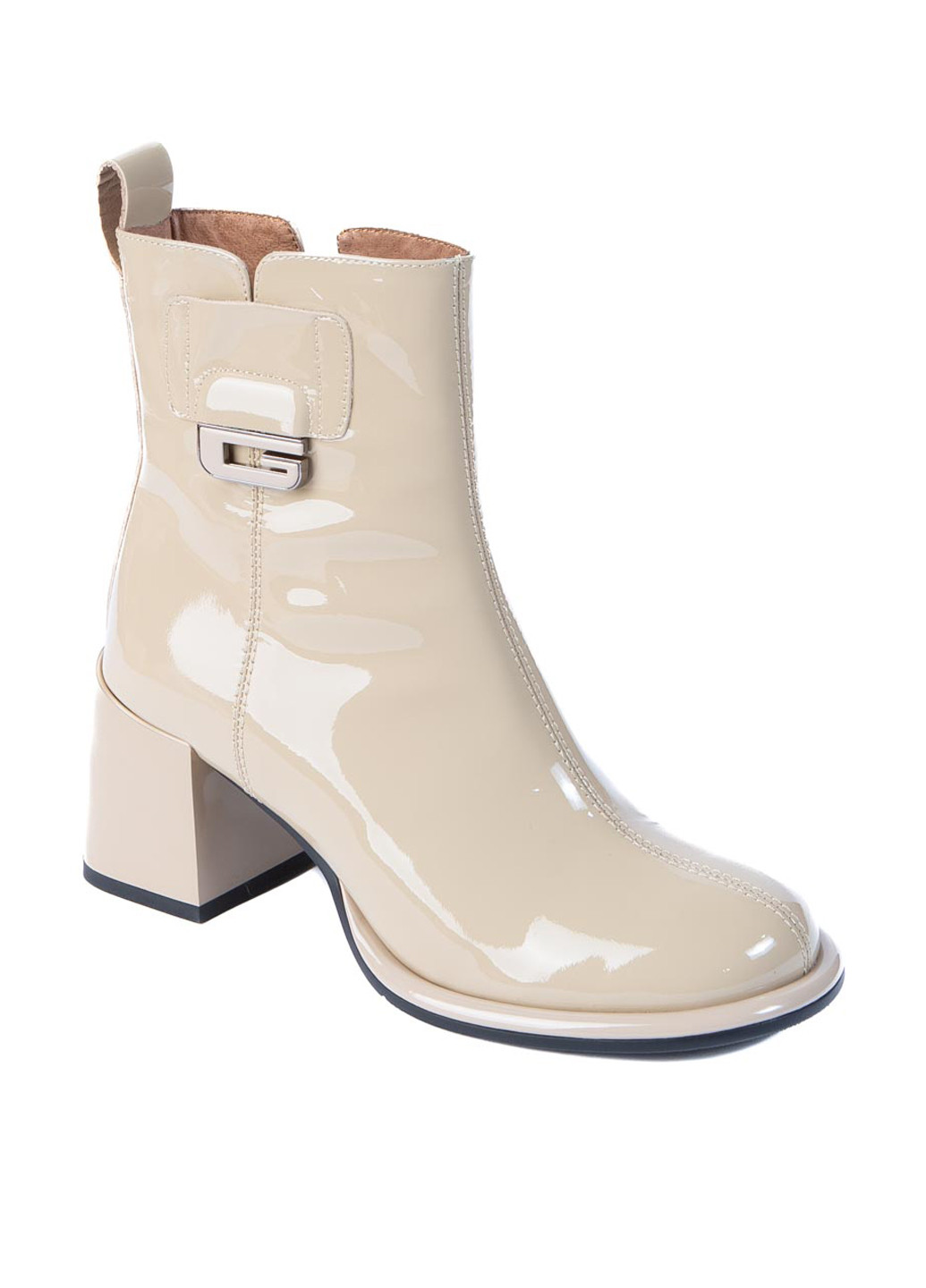 Осенние ботинки Brocoli лаковые, с пряжкой