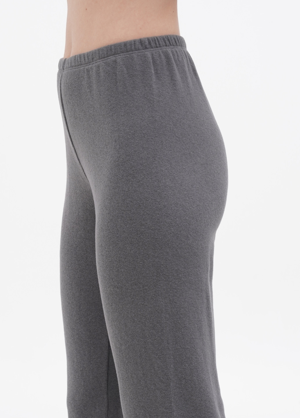 Серые кэжуал демисезонные прямые брюки Progetto