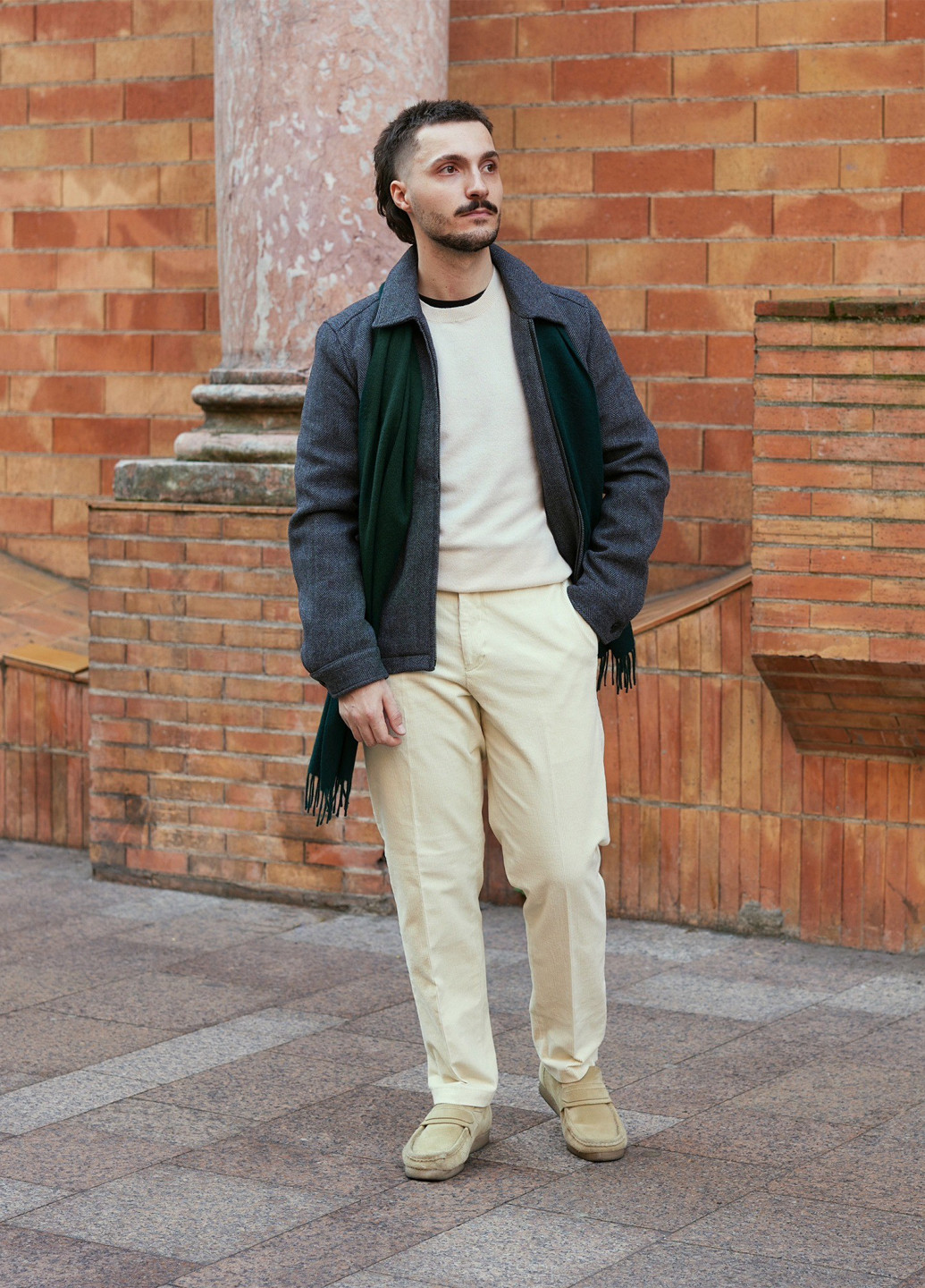 Серая демисезонная куртка куртка-пиджак Uniqlo