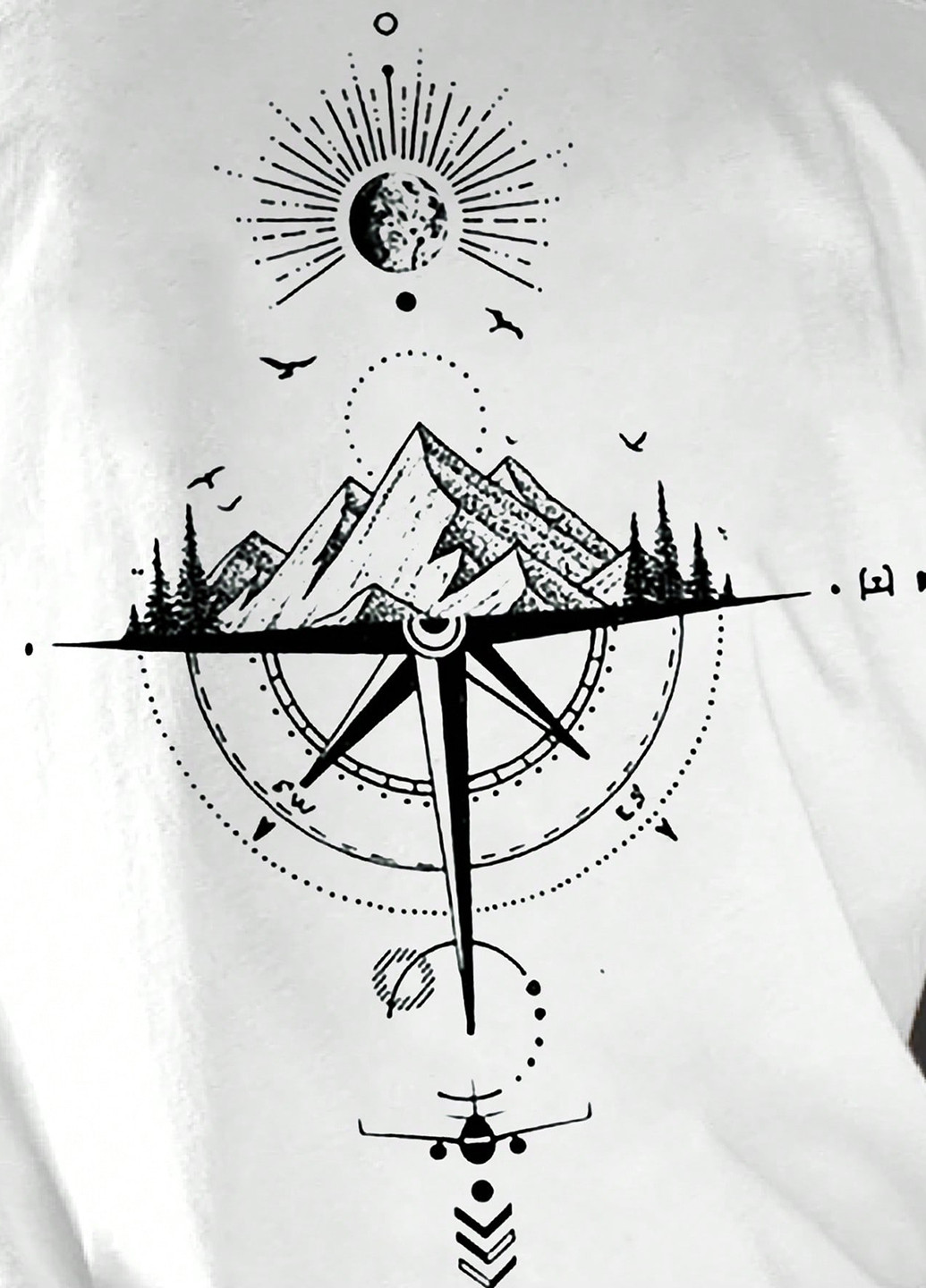 Белая футболка SHEIN