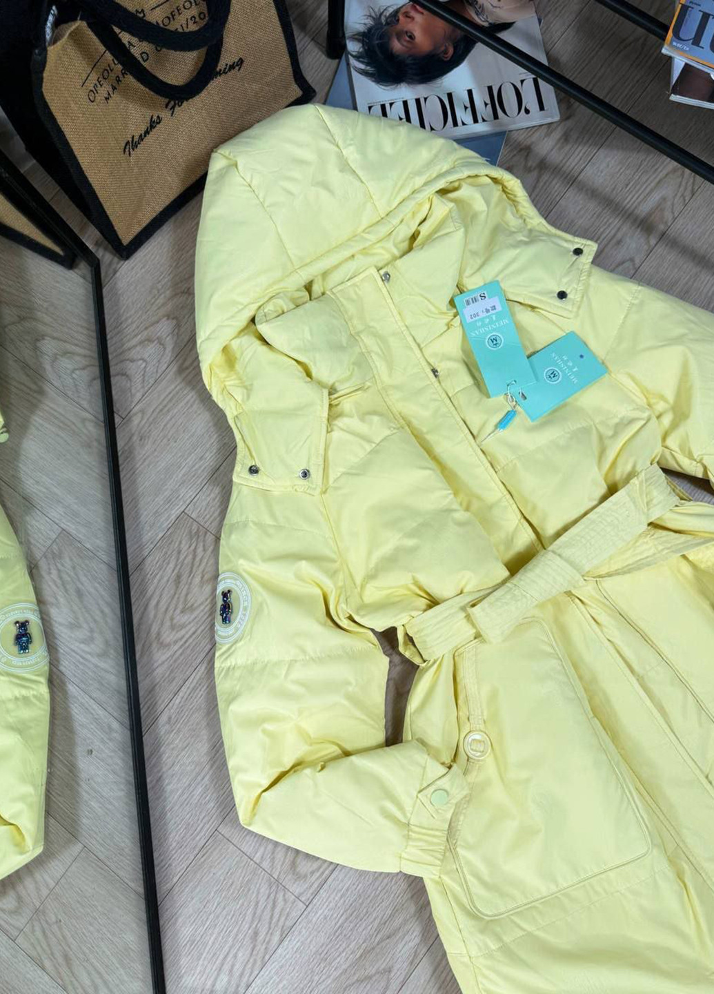 Жовта демісезонна куртка No Brand