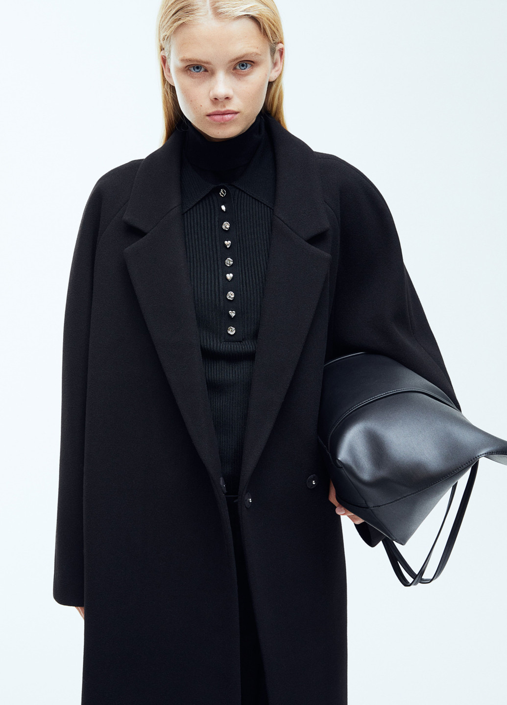 Черное демисезонное Пальто оверсайз H&M