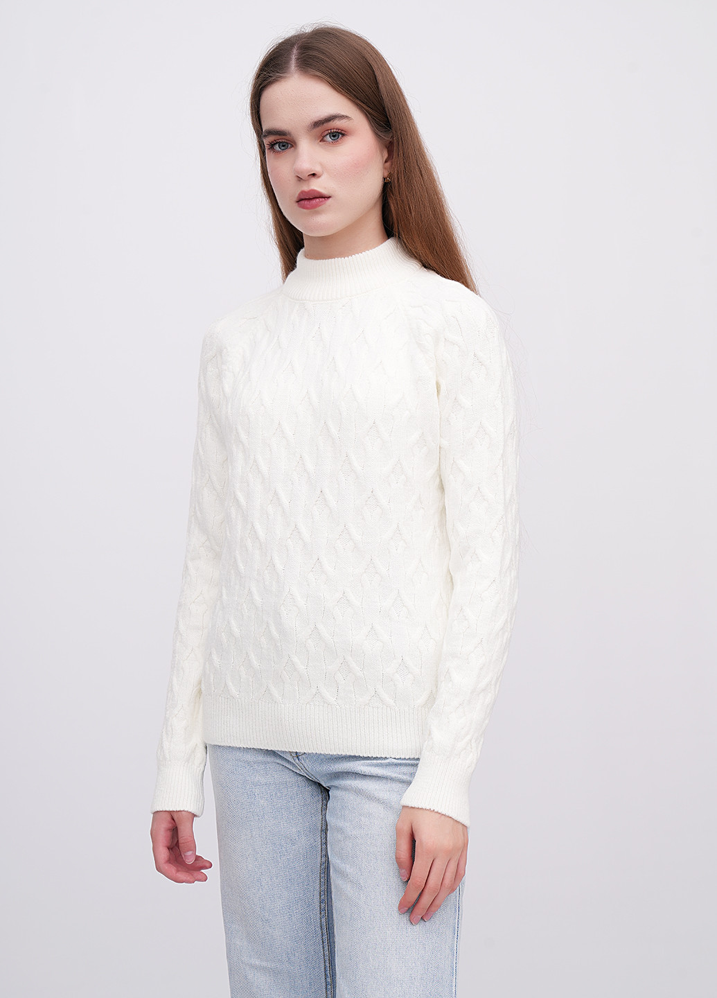 Молочный зимний свитер EQUILIBRI