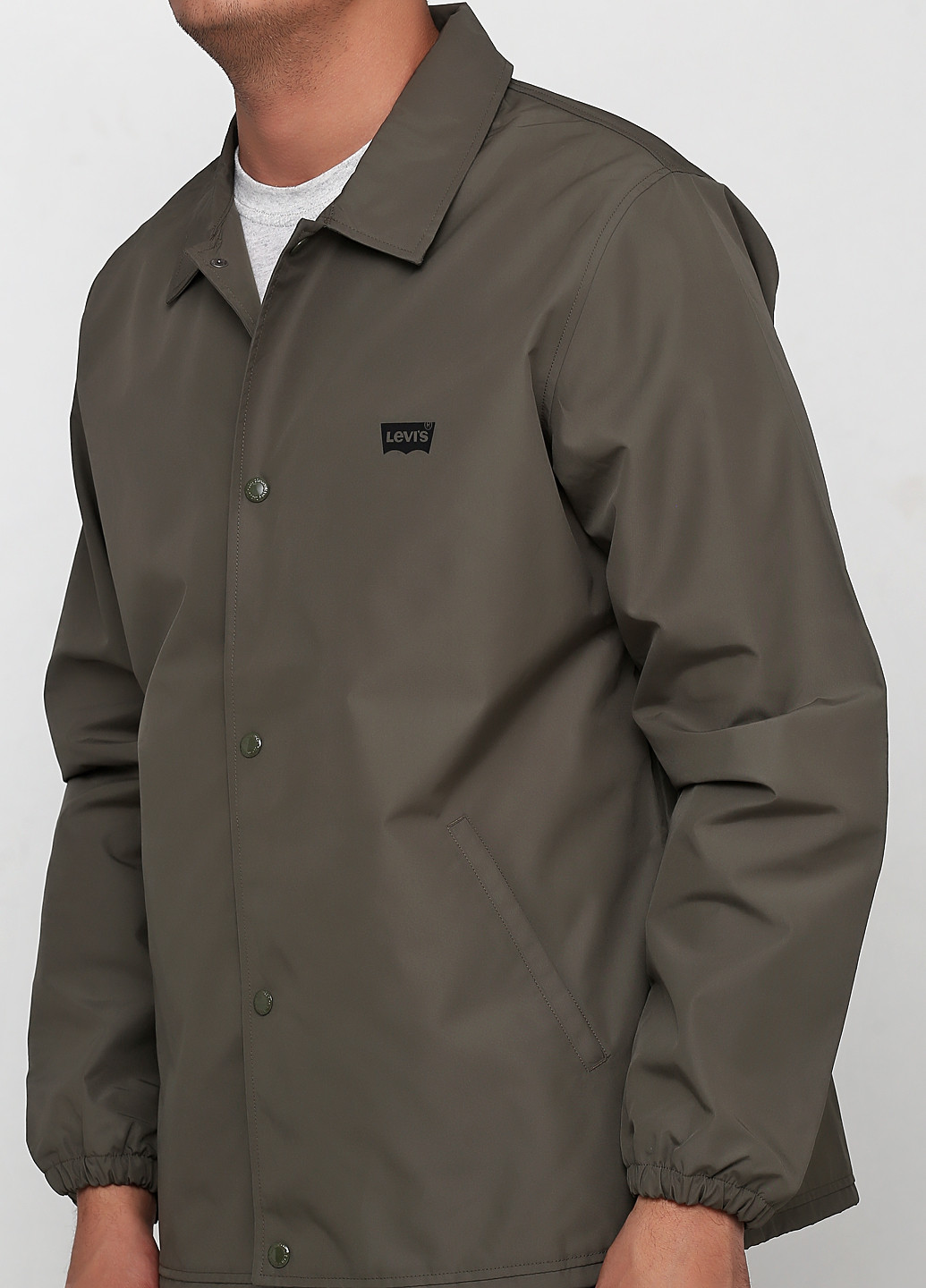 Оливковая (хаки) демисезонная куртка Levi's