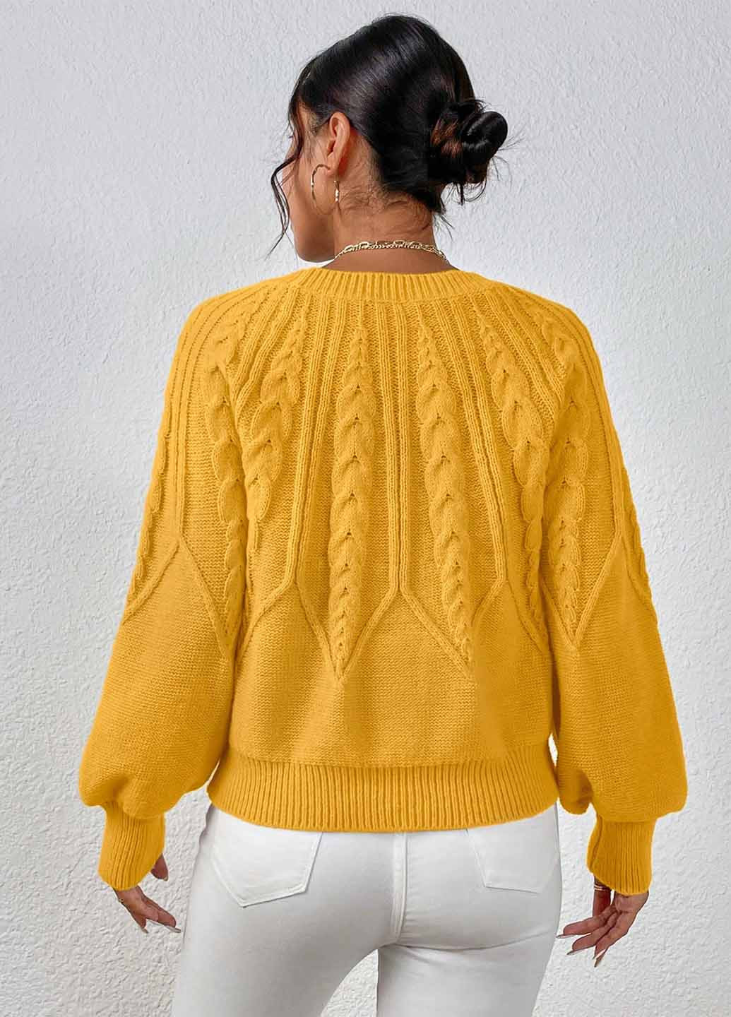 Гірчичний демісезонний светр SHEIN