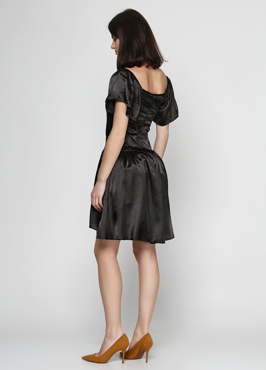 Черное коктейльное платье клеш Azuri