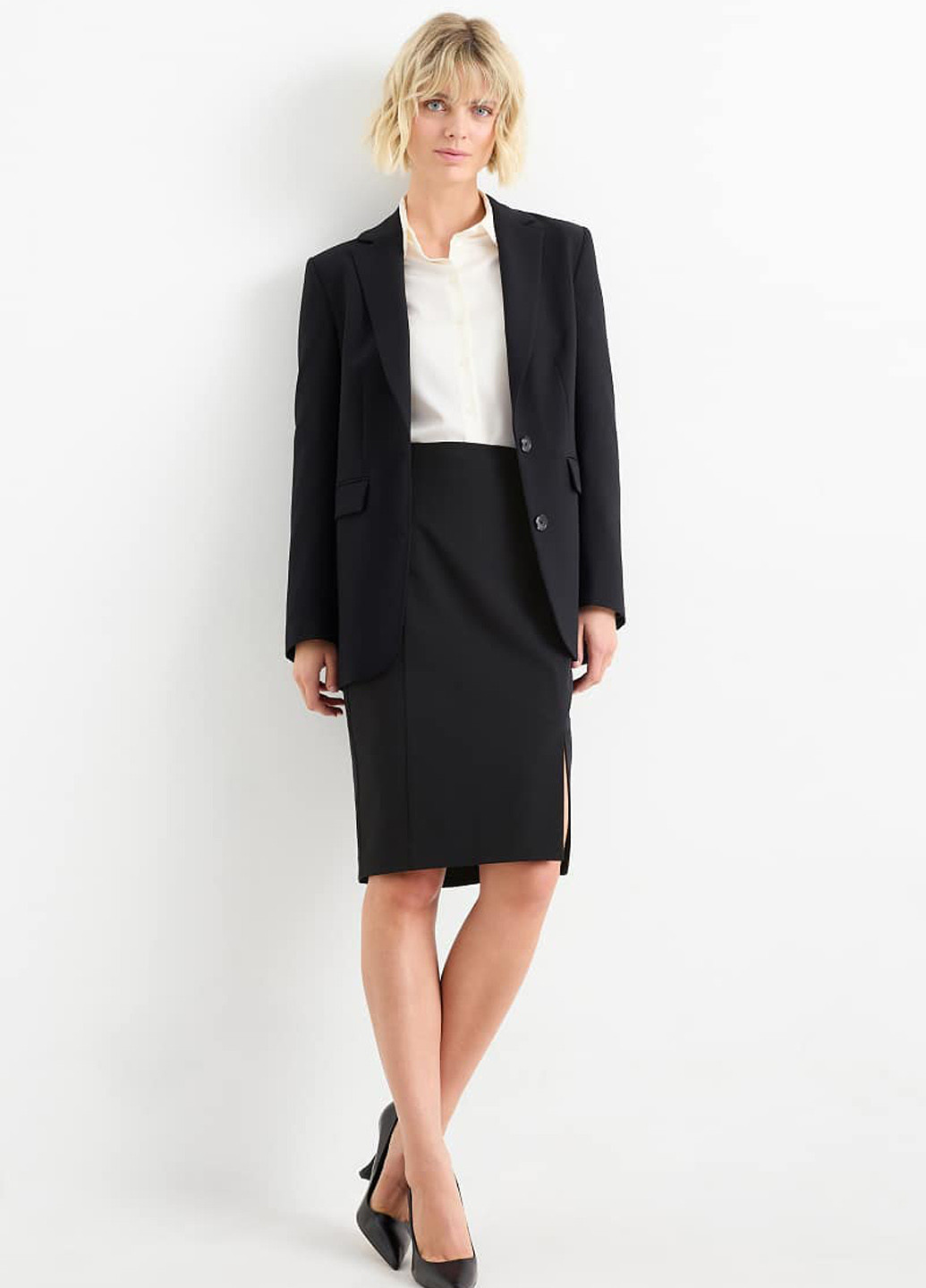 Черная офисная однотонная юбка C&A карандаш