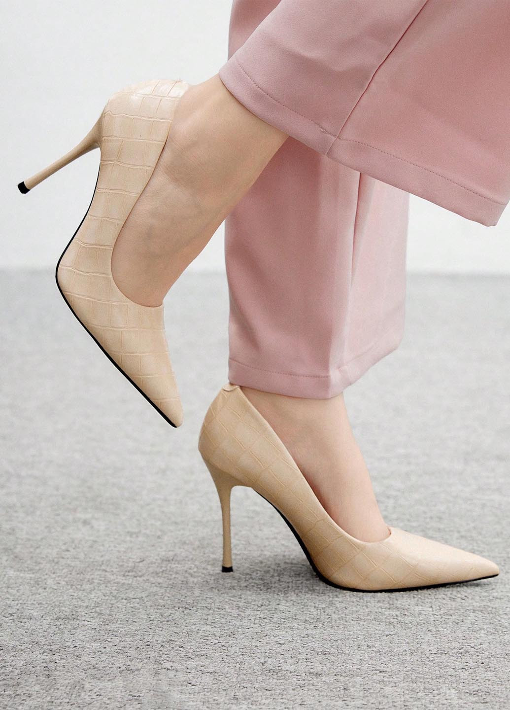 SHEIN Туфлі туфлі-човники кремовий з штучна шкіра, китай — демісезон (365779235)