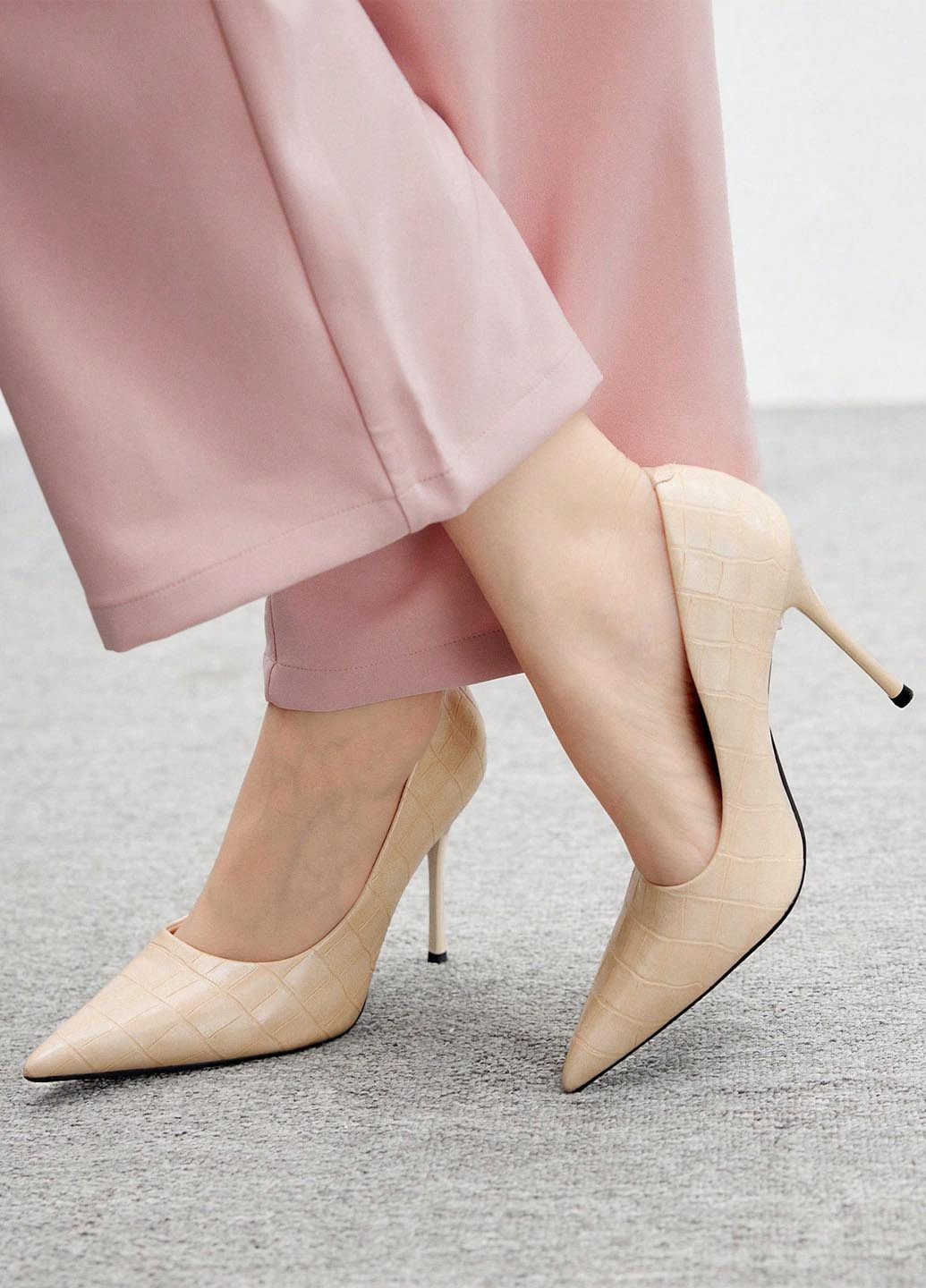 SHEIN Туфлі туфлі-човники кремовий з штучна шкіра, китай — демісезон (365779235)