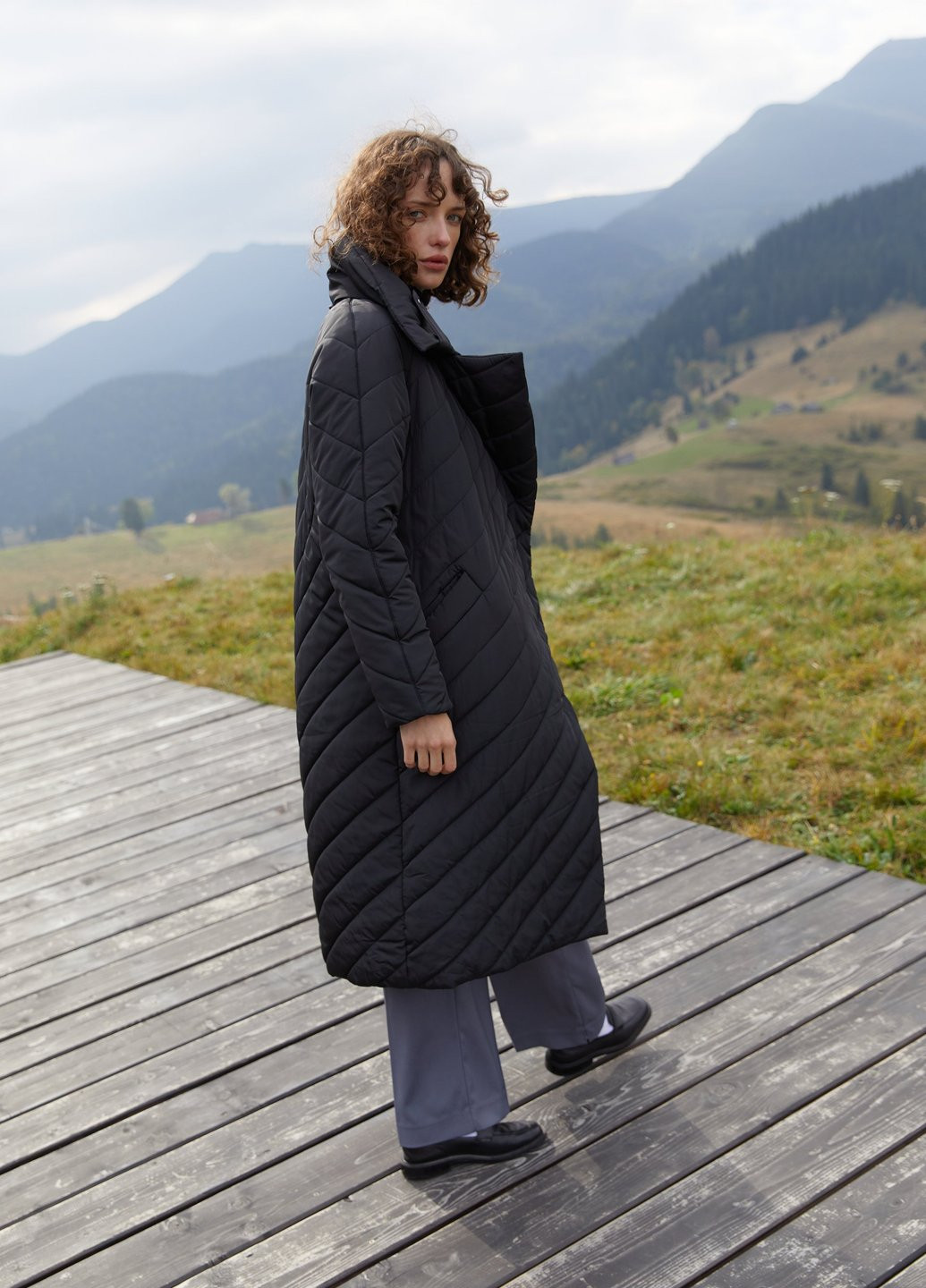 Чорна зимня куртка двостороння Gepur