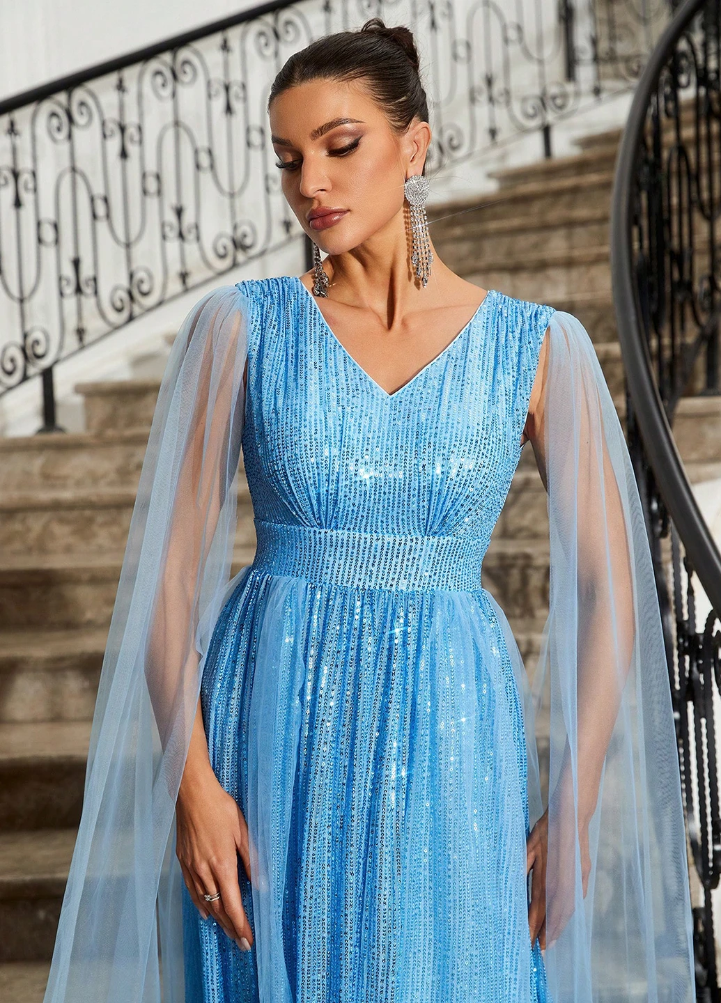 Голубое вечернее платье а-силуэт SHEIN однотонное