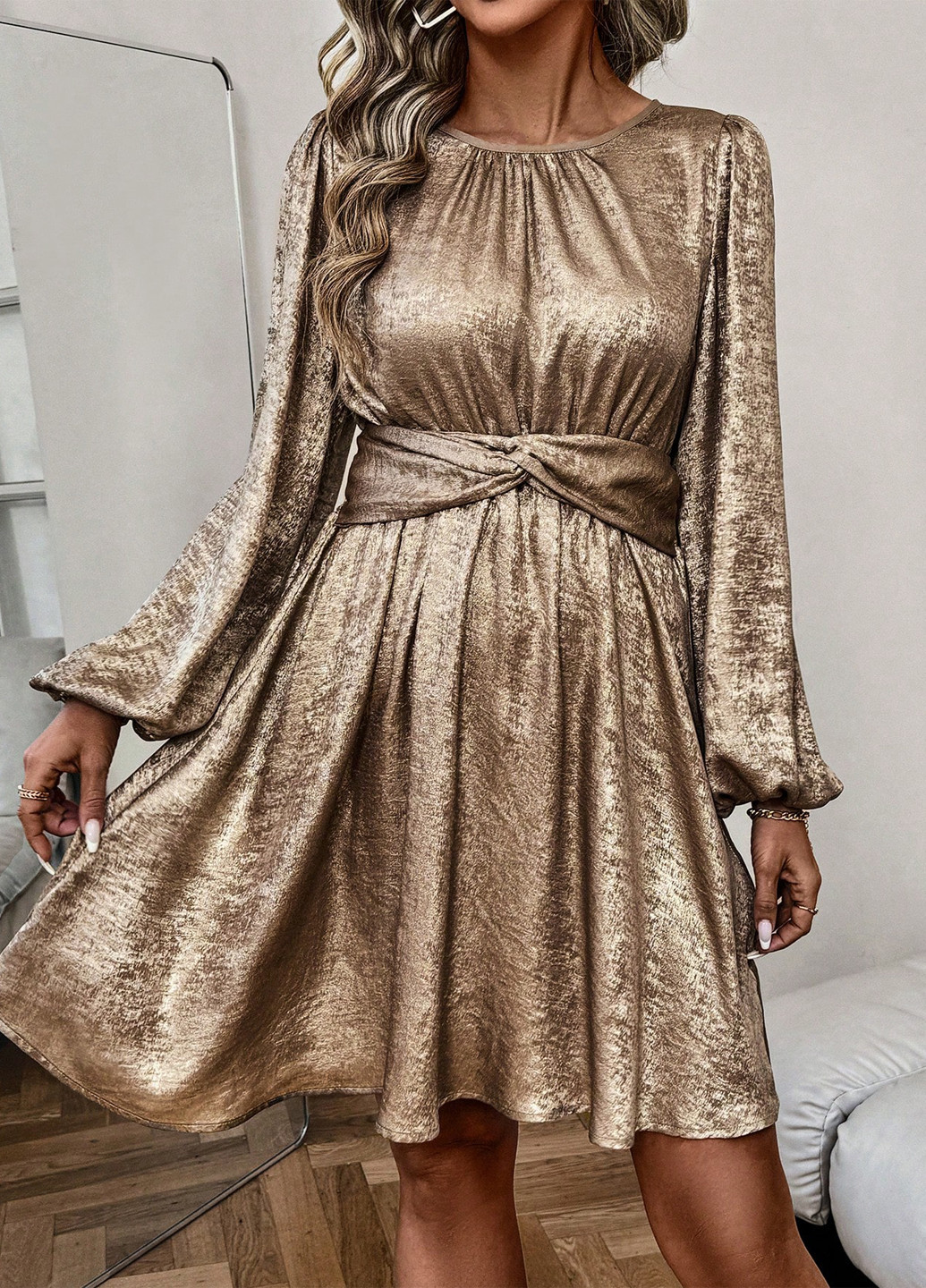 Темно-золотистий коктейльна сукня з спідницею-сонце SHEIN однотонна