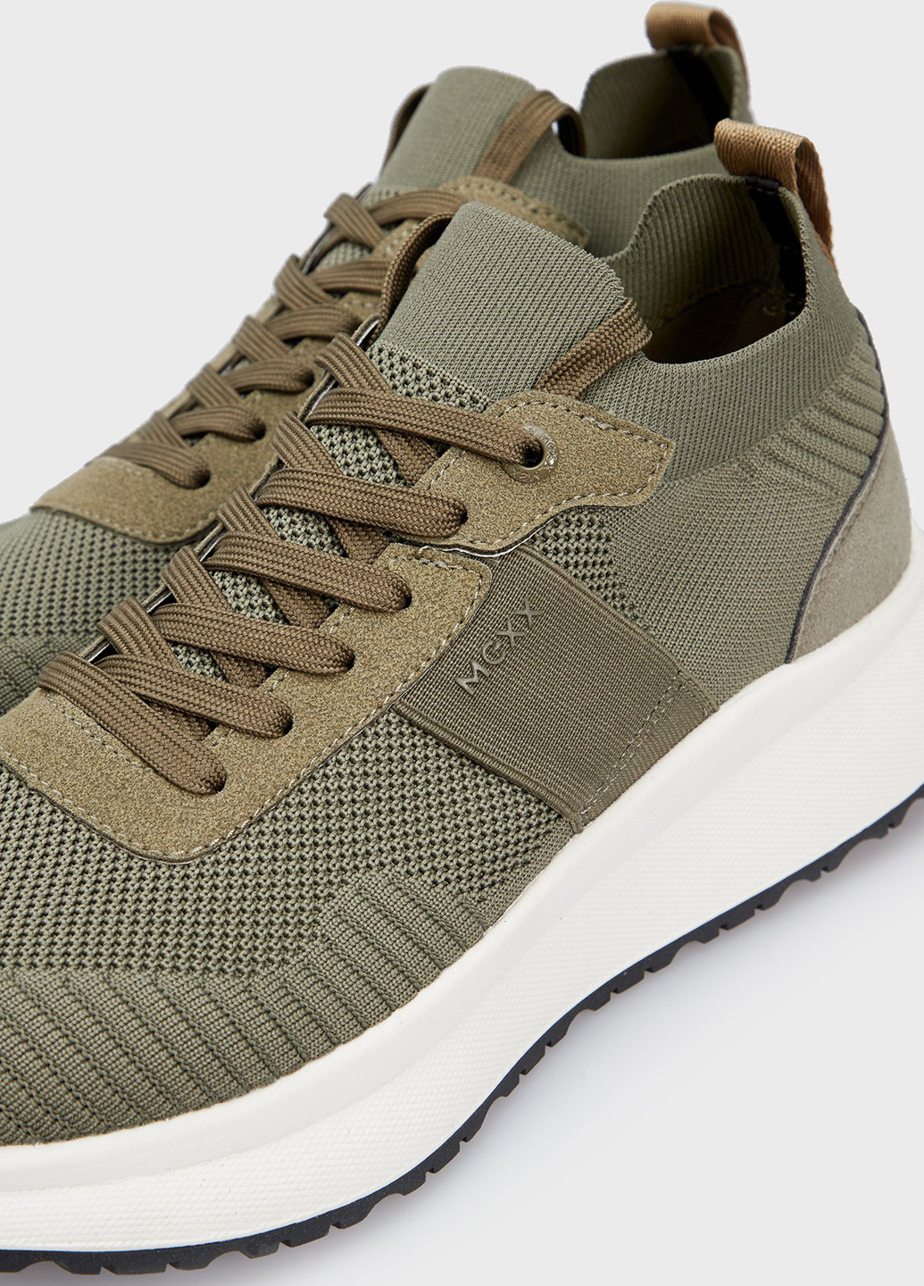 Оливковые летние кроссовки Mexx