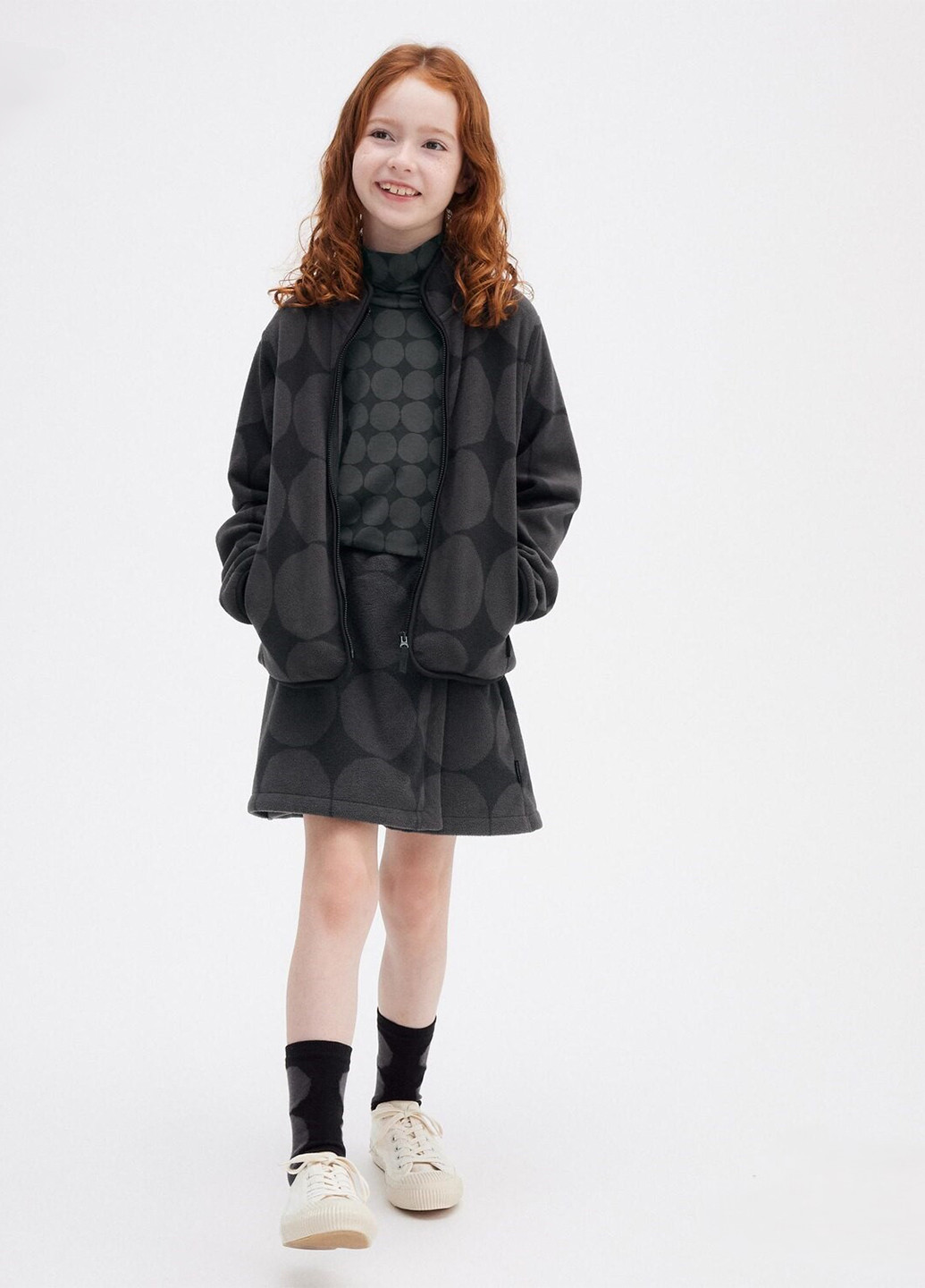 Черная кэжуал с геометрическим узором юбка Uniqlo на запах