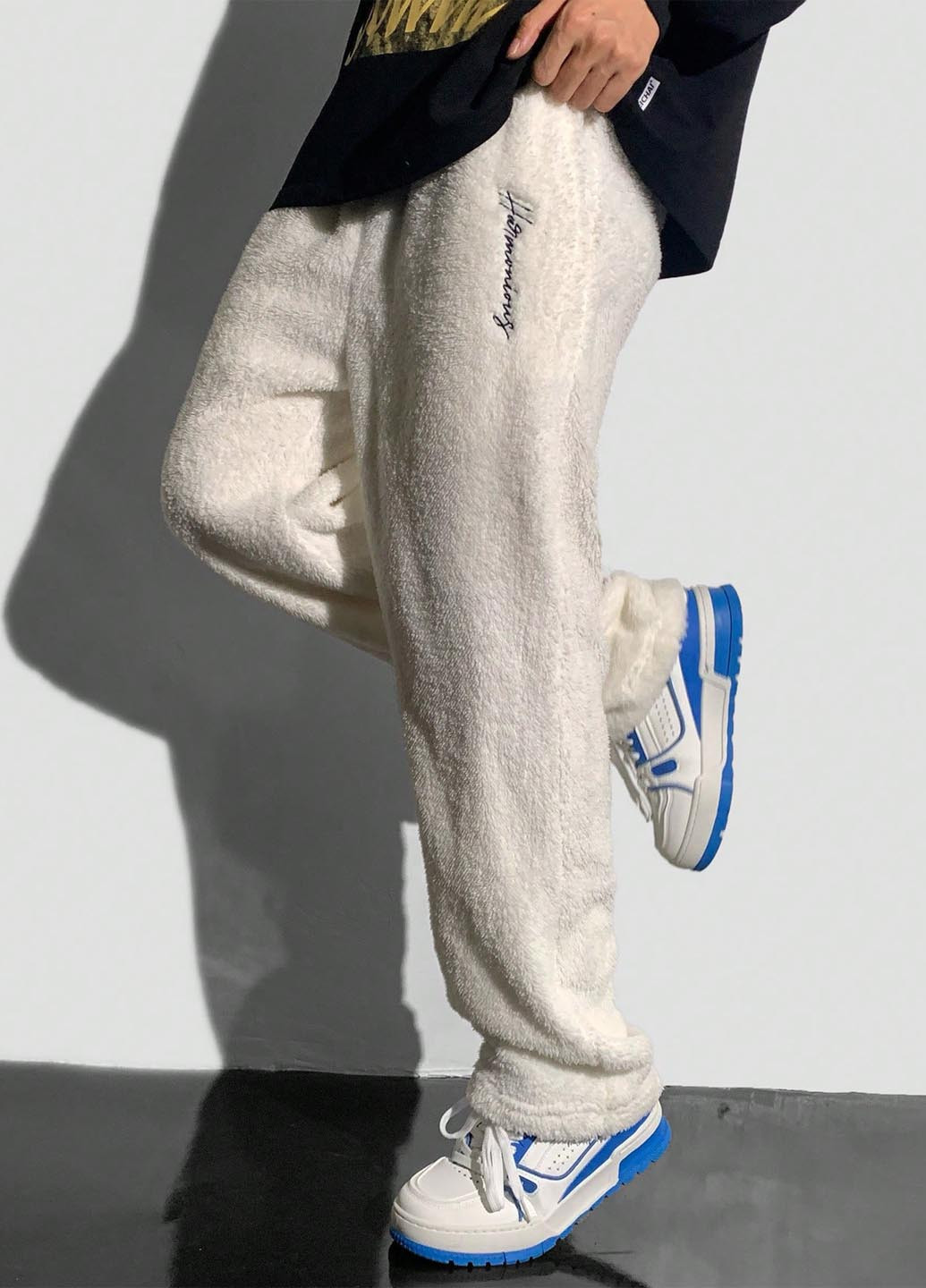 Белые кэжуал демисезонные брюки прямые SHEIN