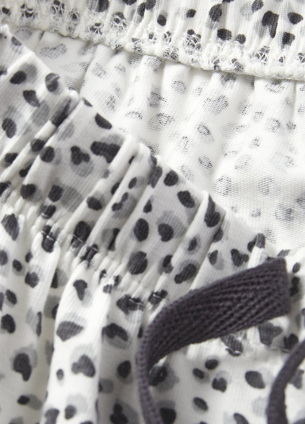 Комбинированные домашние демисезонные прямые брюки C&A