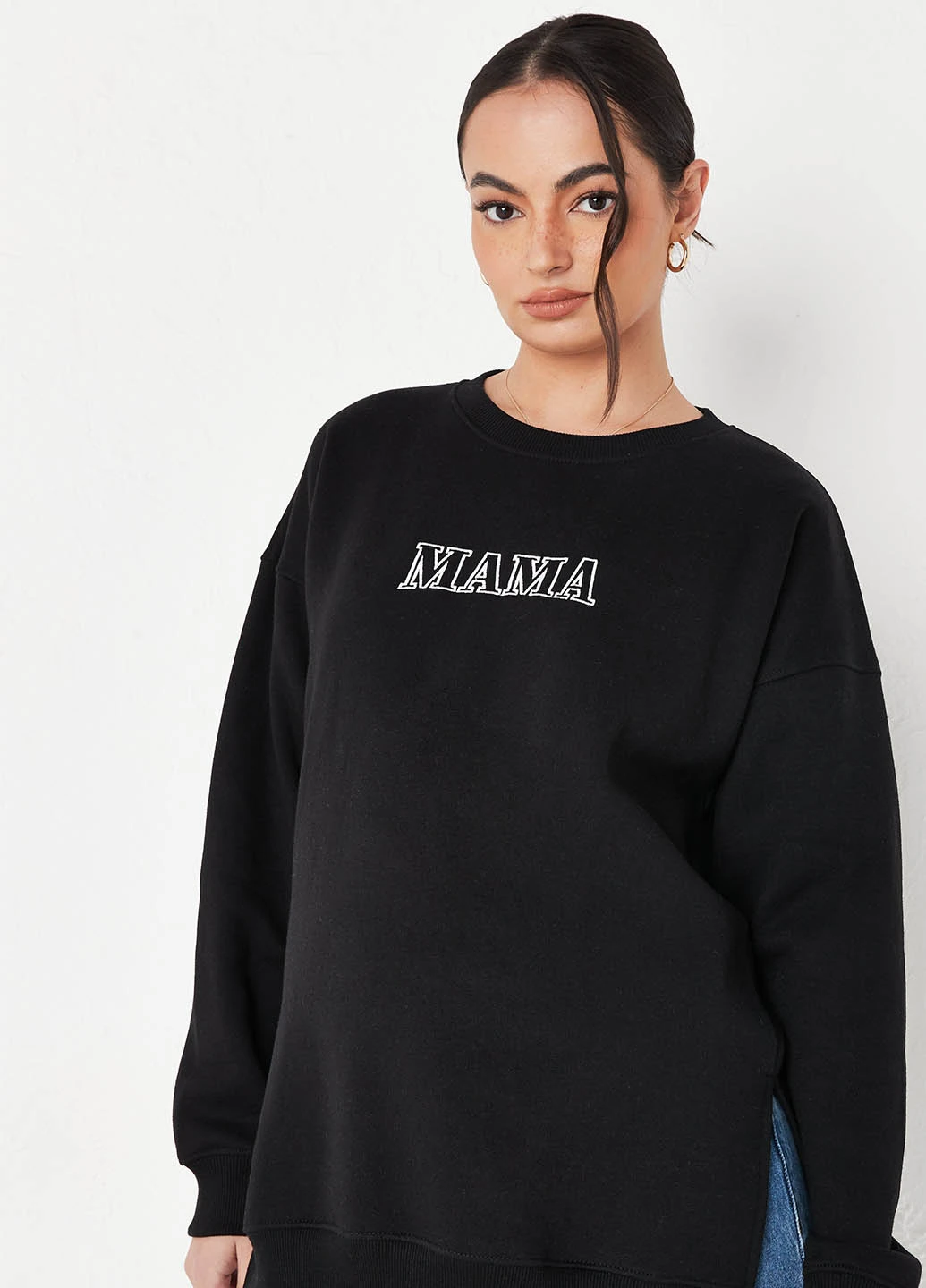 Черный свитшот Missguided однотонный вышивка (260377827)